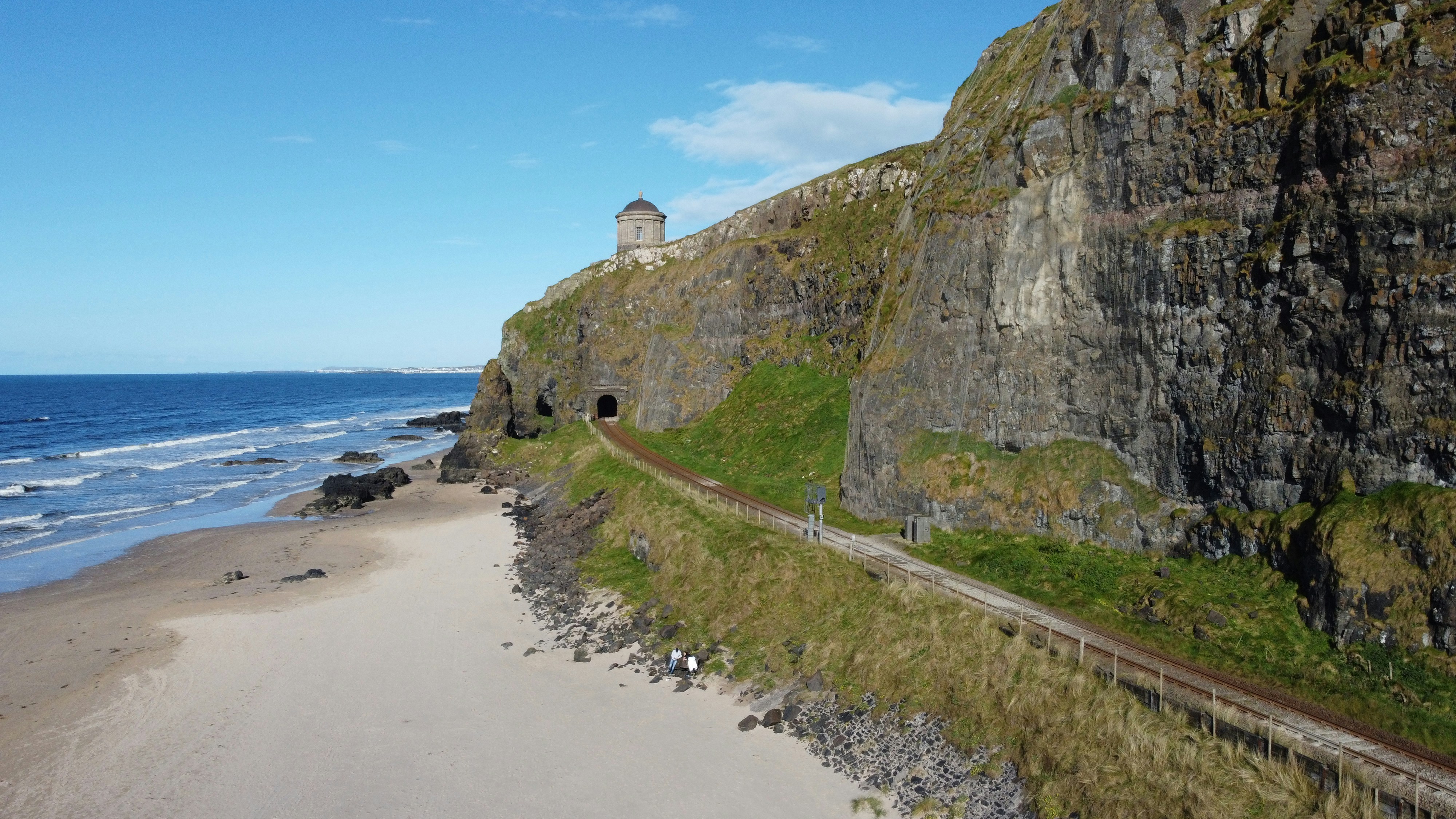 Photo by geoffreymoffett