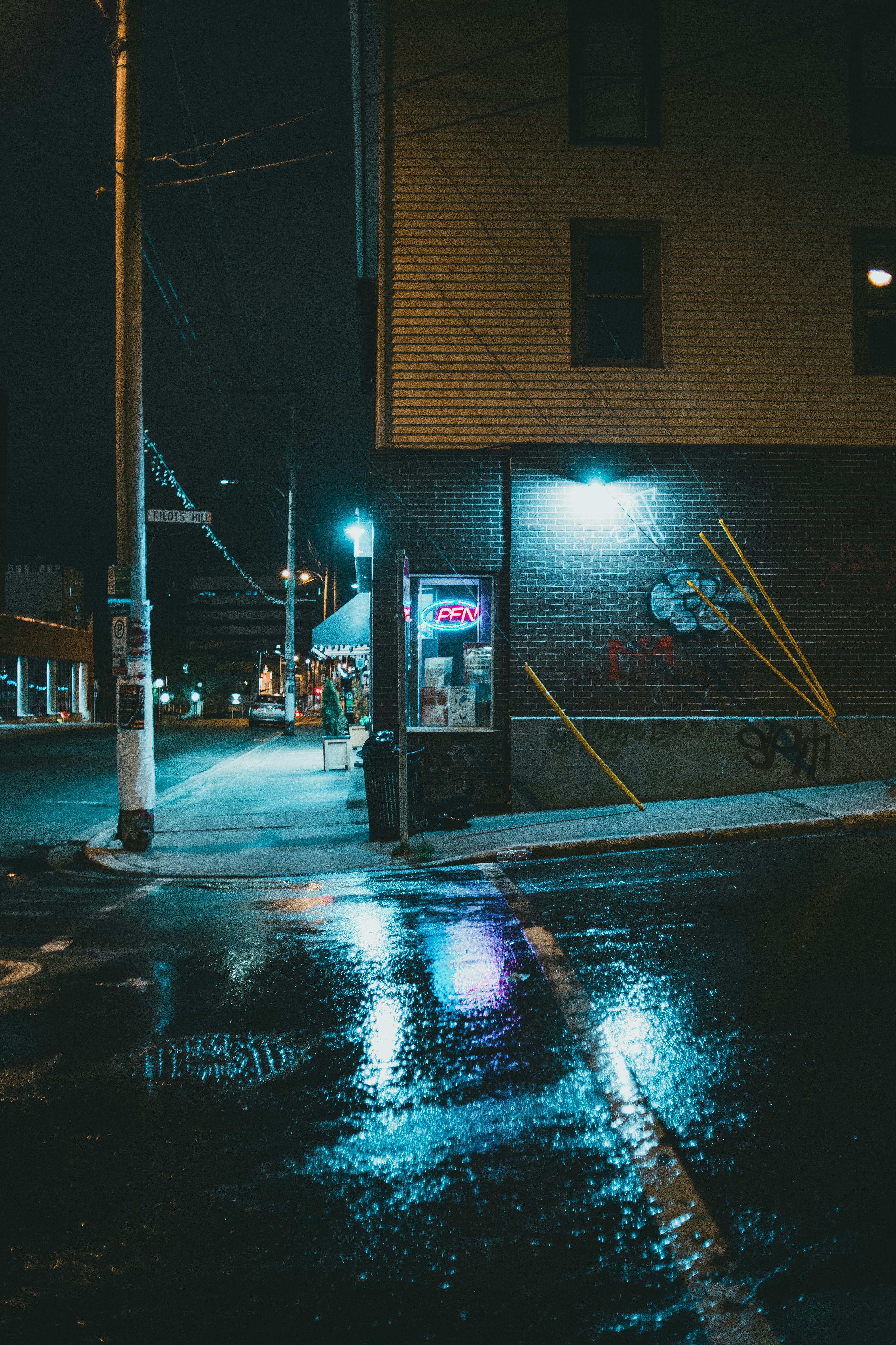 Photo by introspectivedsgn