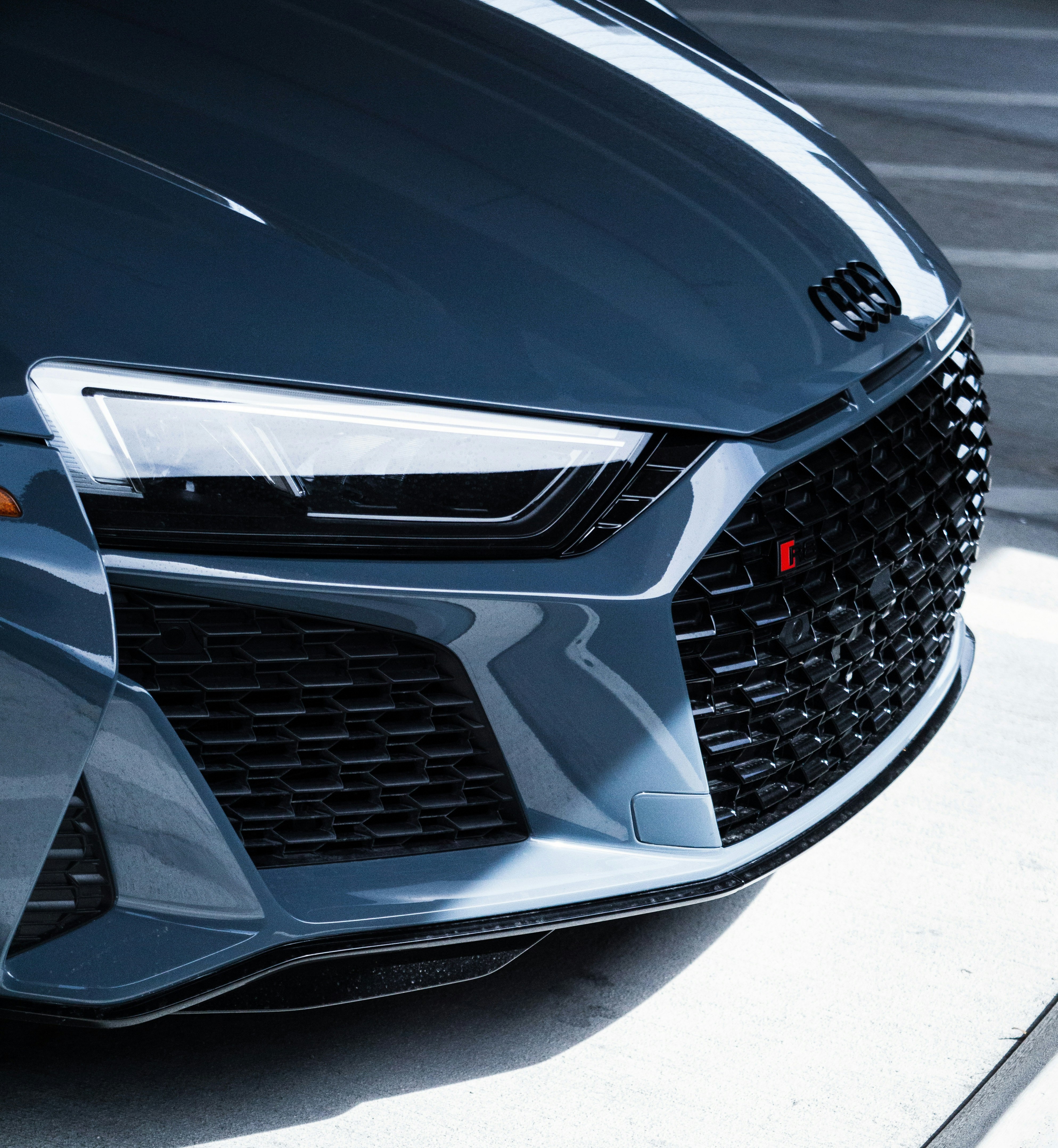 Photo by marcelmhail