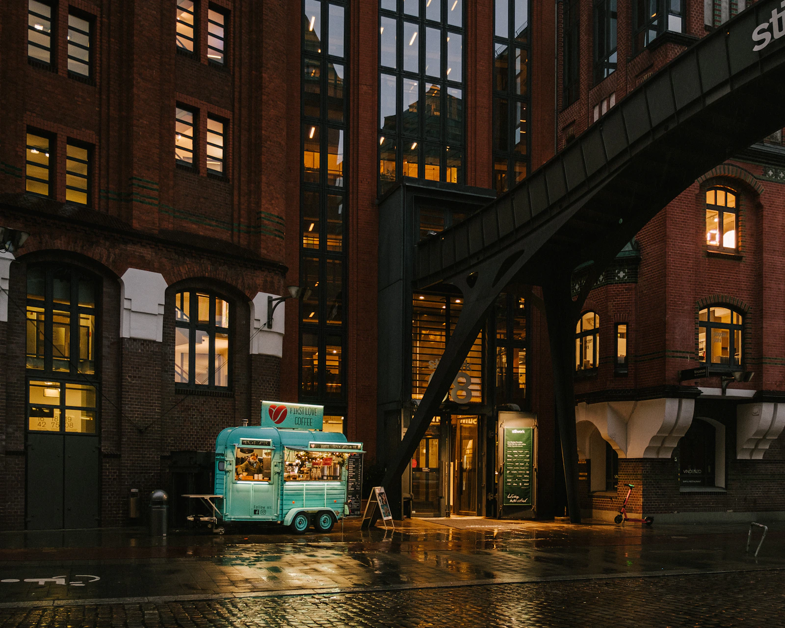 Photo · Alexander Bagno / Unsplash