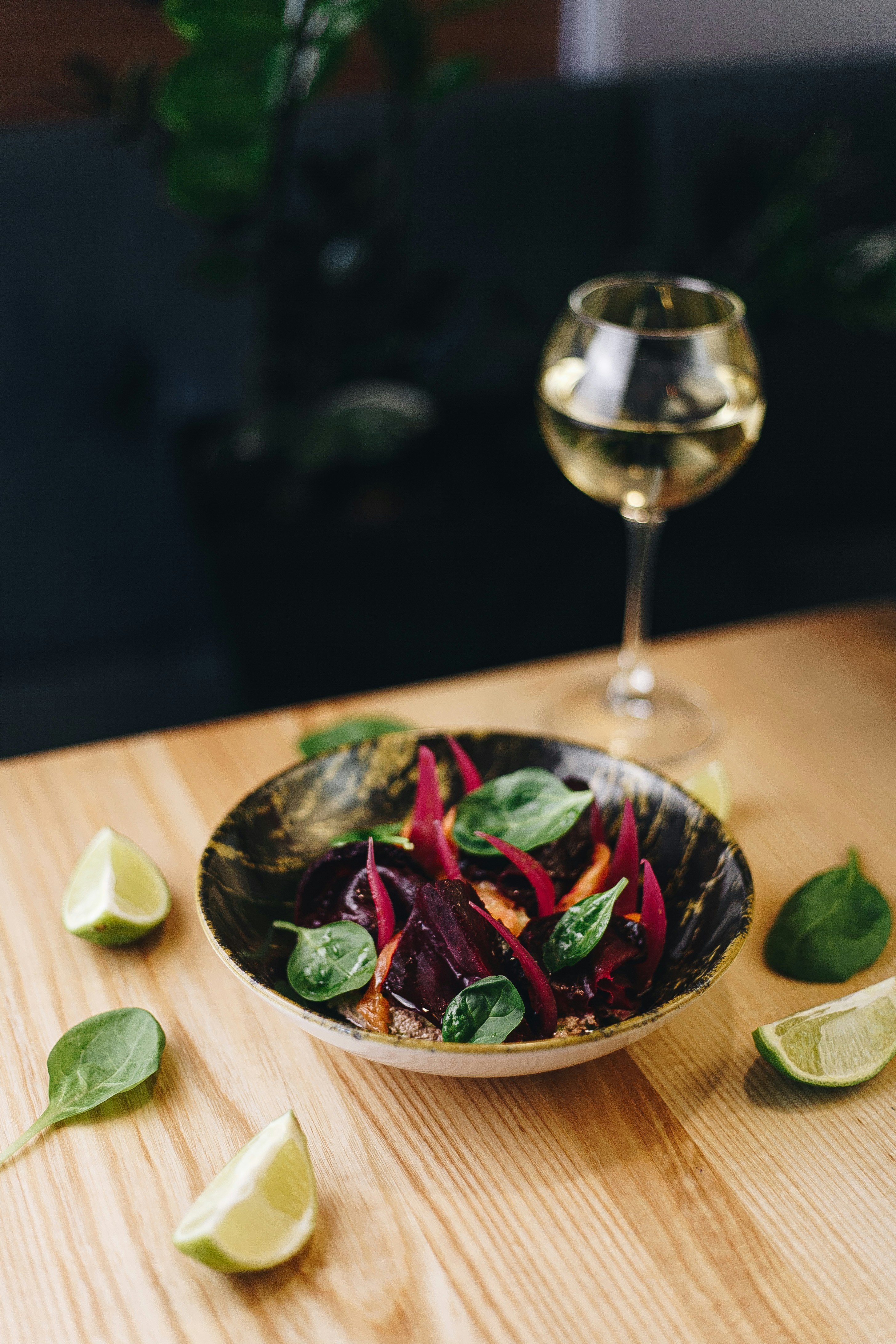 Salteado de Acelga y Ajo al Estilo Casero