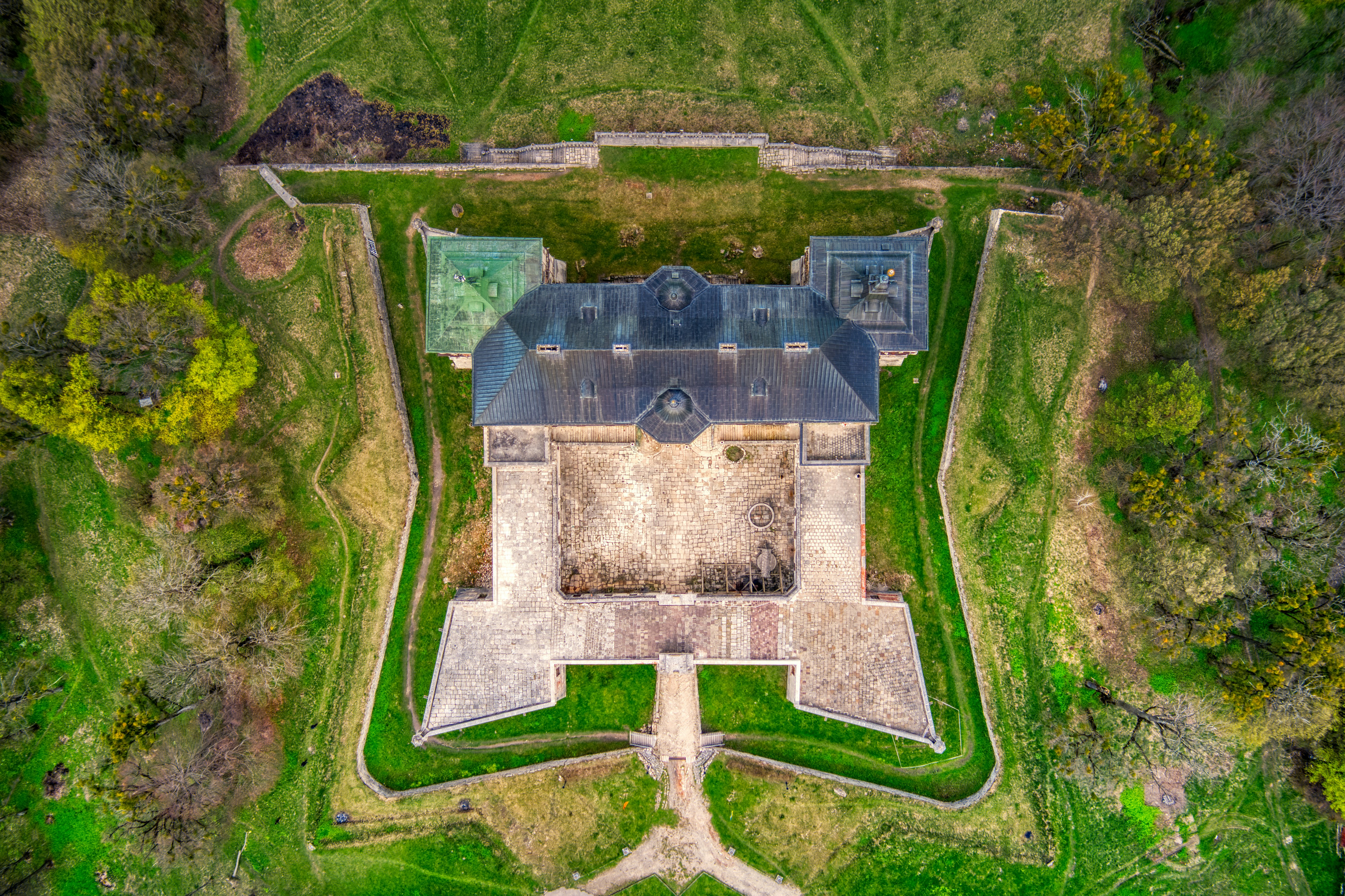 Photo by photofixation