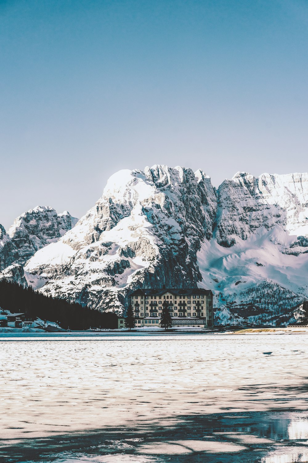 snow covered mountain during daytime