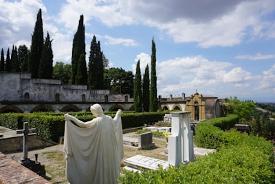Italian cemetery statue