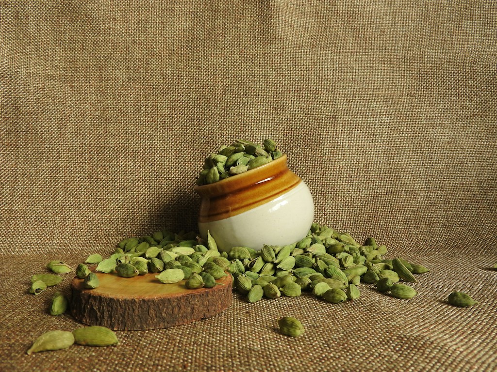 Green Cardamom Pods