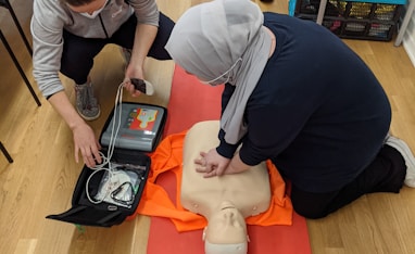 CPR class in Arabic