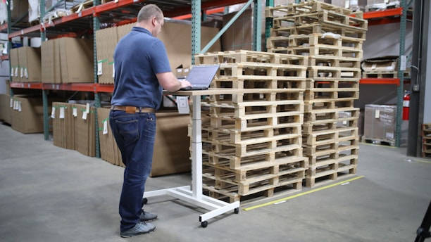 warehouse line marking for yellow