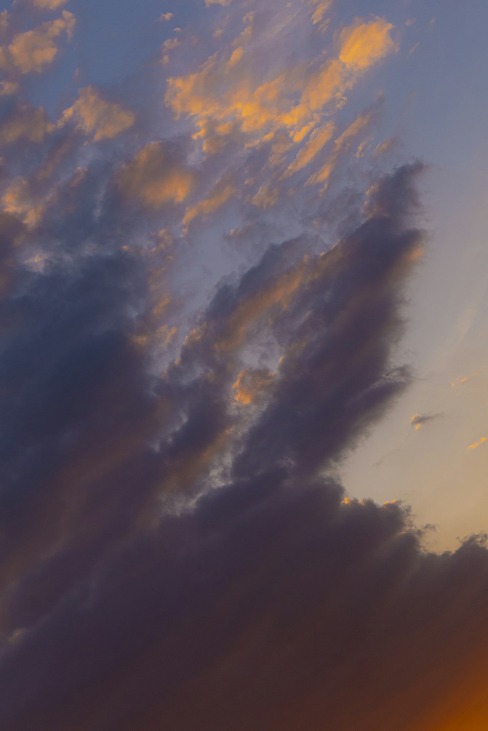 white clouds and blue sky during daytime