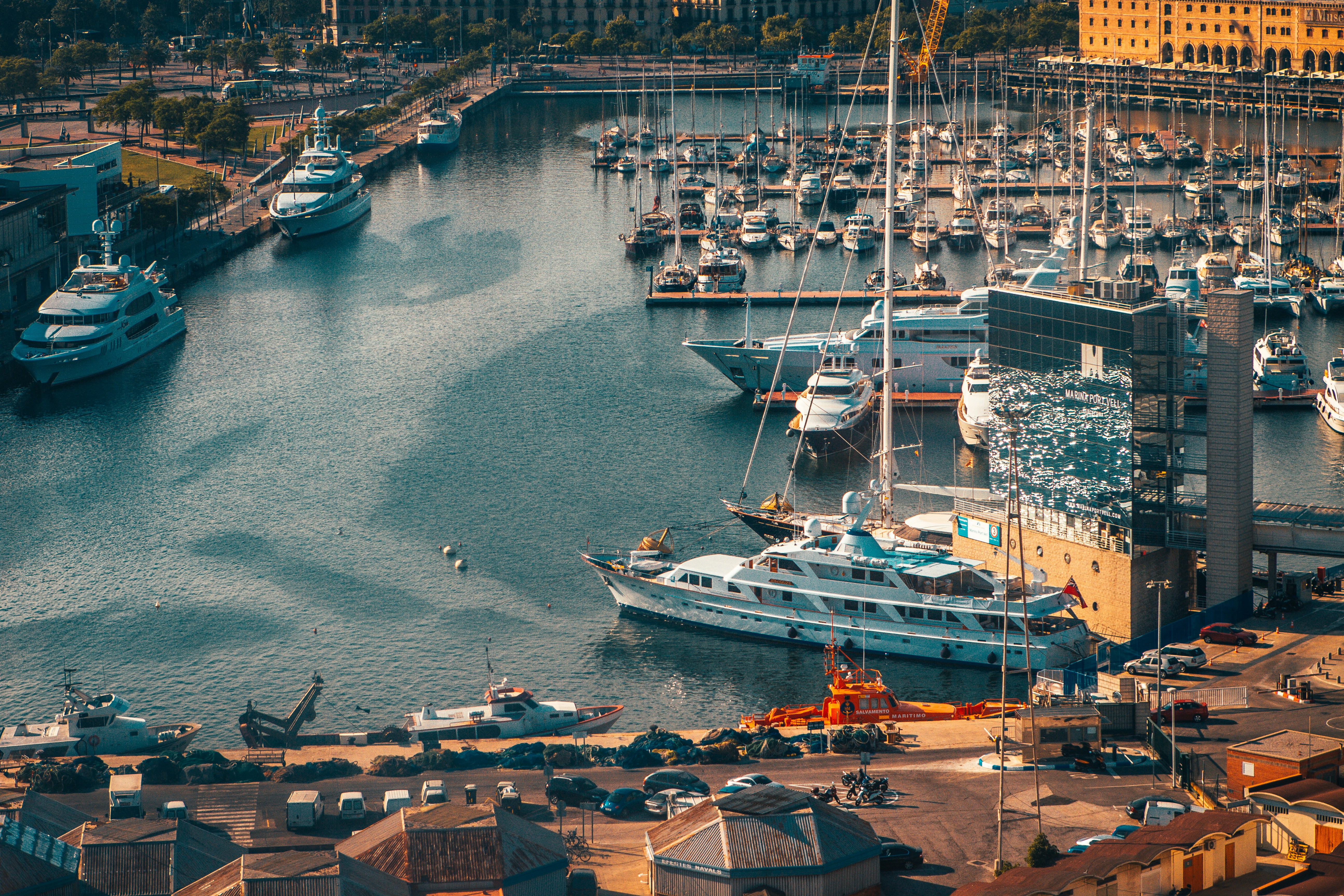 Photo by raimondklavins