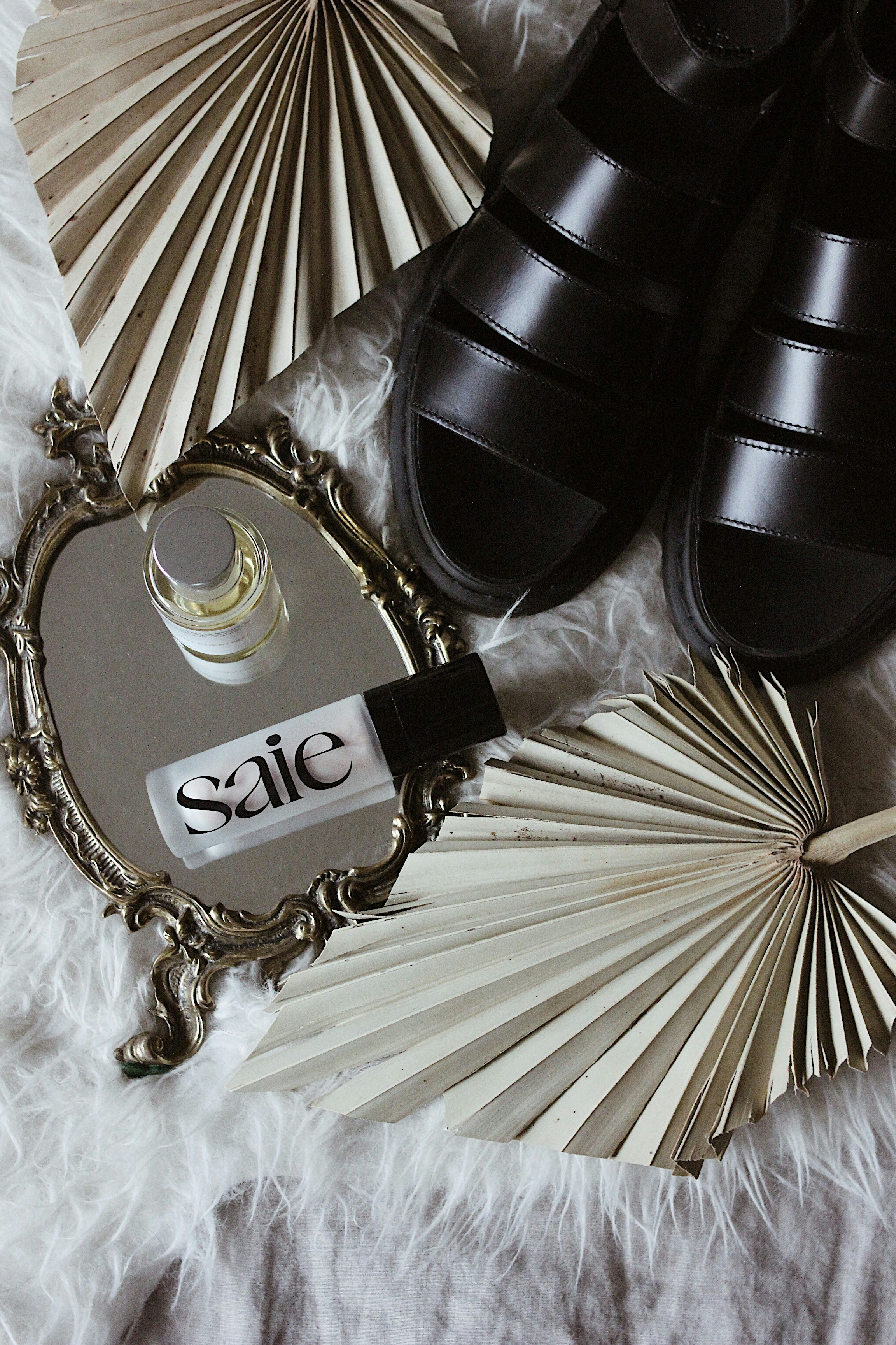 gold and black round decor