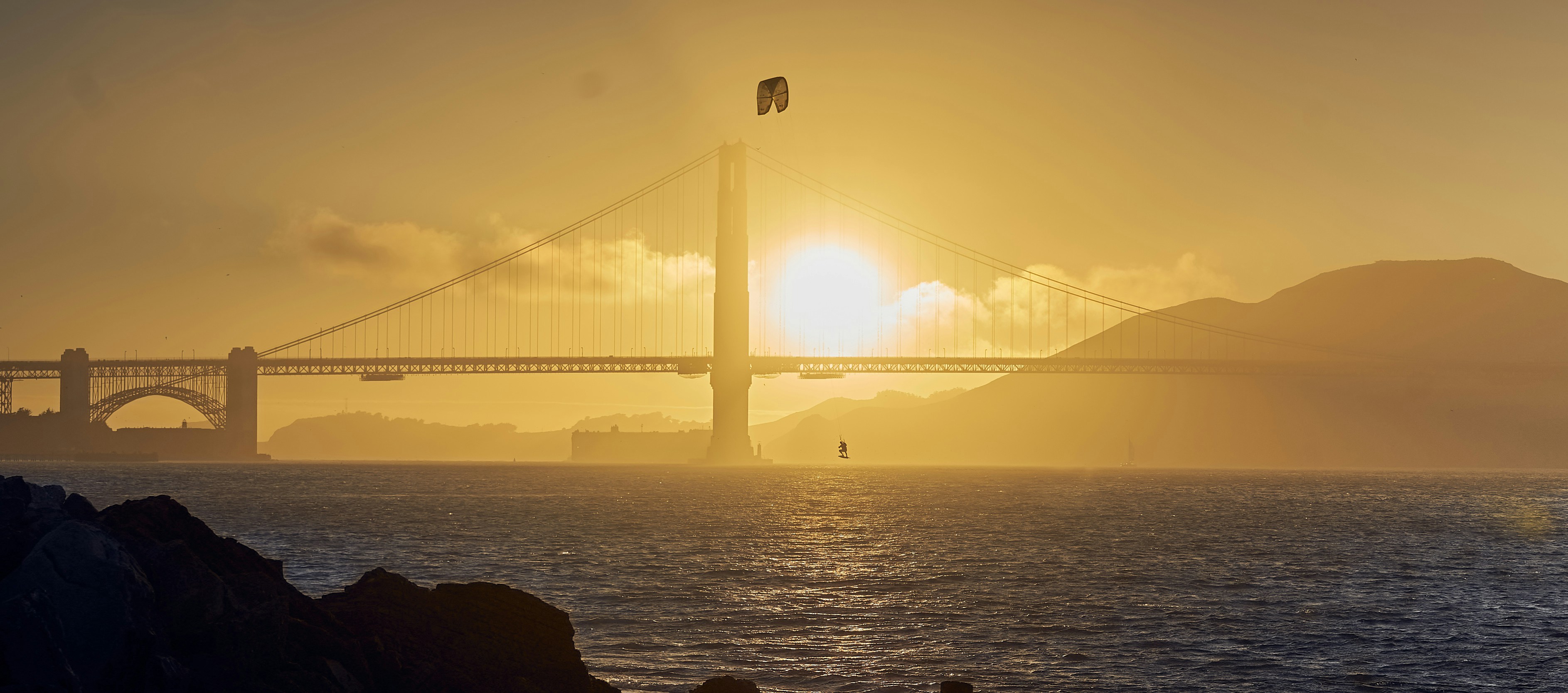 Niespodziewane zawirowania w konkursie drużynowym na skoczni w windsurfingu