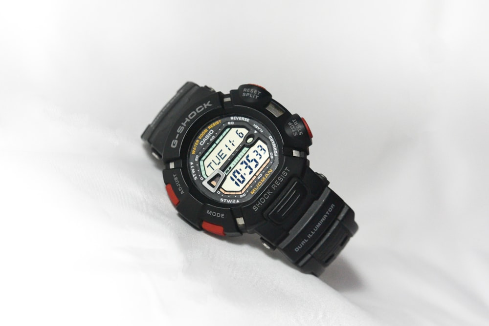 black casio g shock digital watch