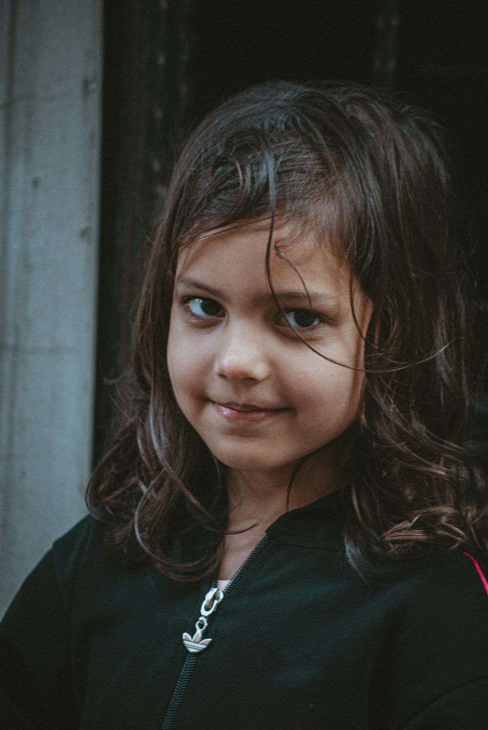 girl in black crew neck shirt