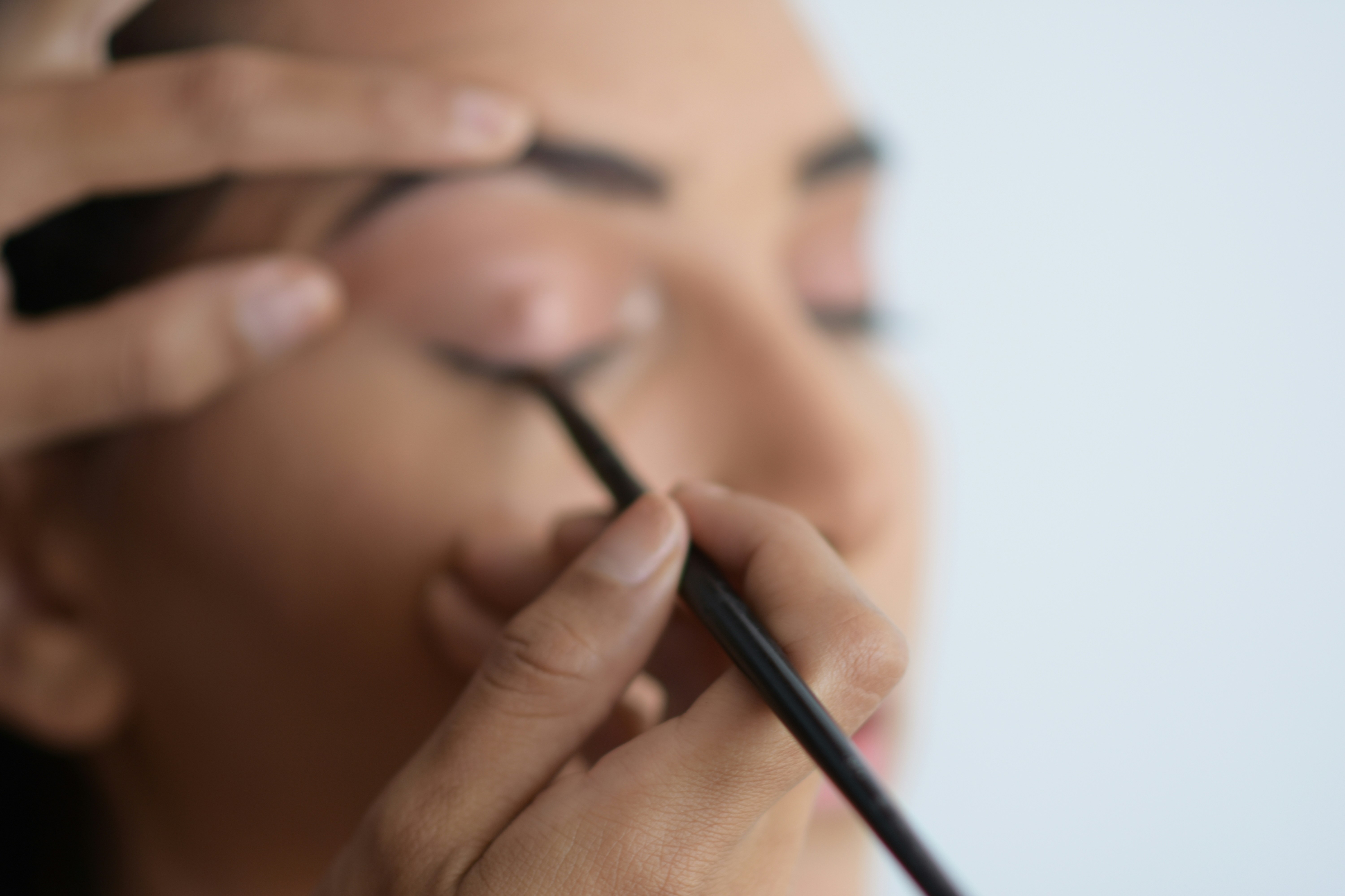 What's Really Happening to Your Face When You Mess With Your Brows
