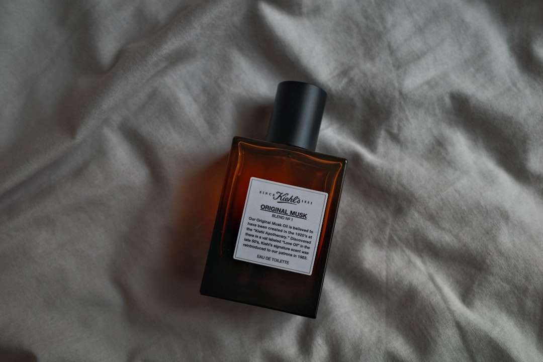 black and white labeled bottle,