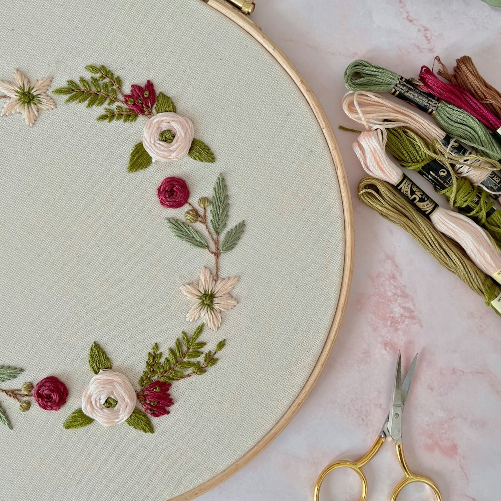 round white and brown floral ceramic plate