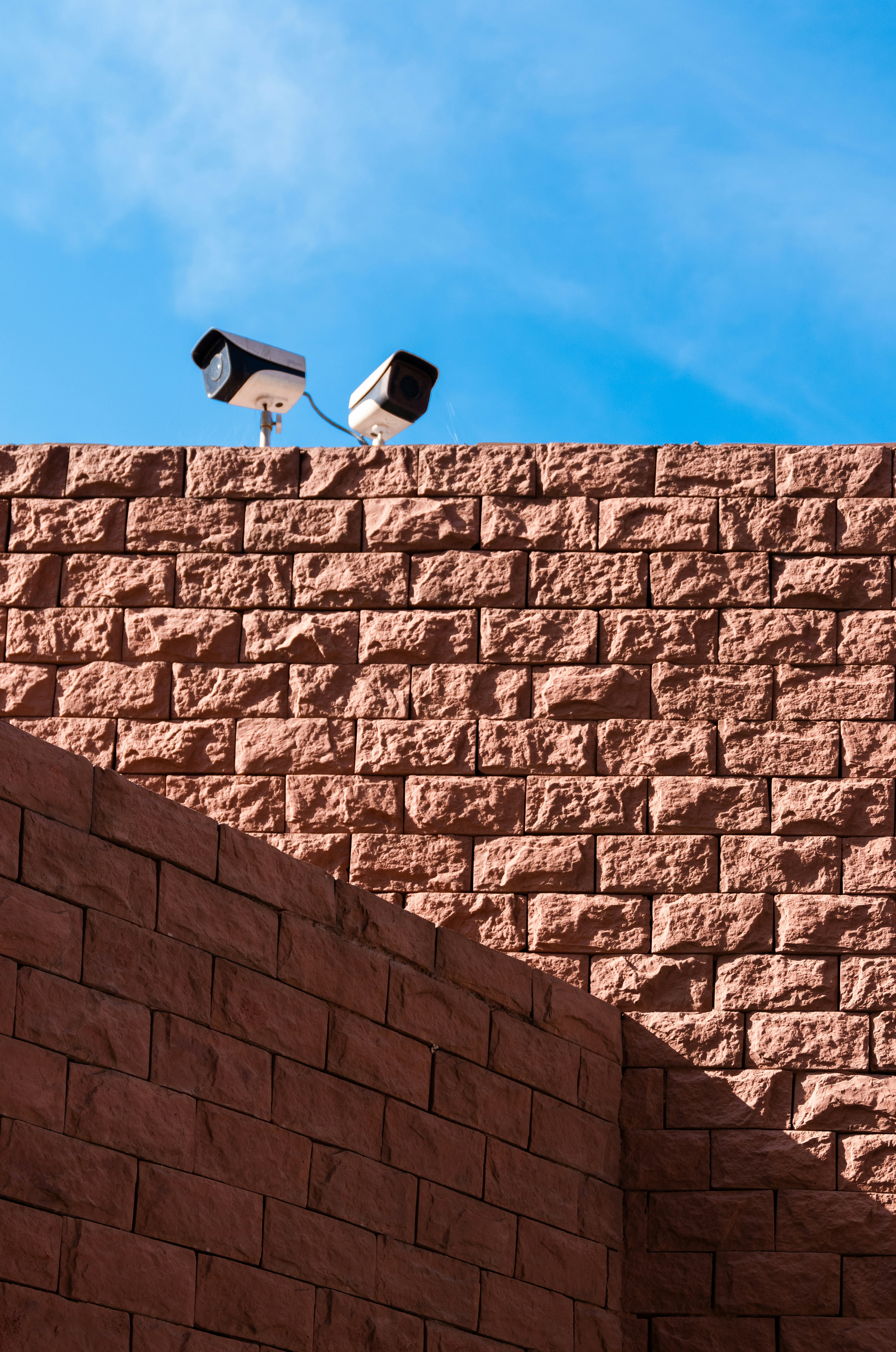 Revolutionizing Home Safety: How Smart Home Security Systems Outsmart Intruders