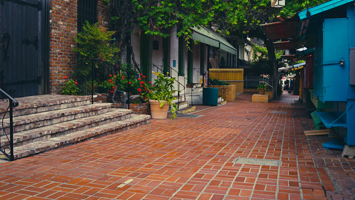Hidden Cafes