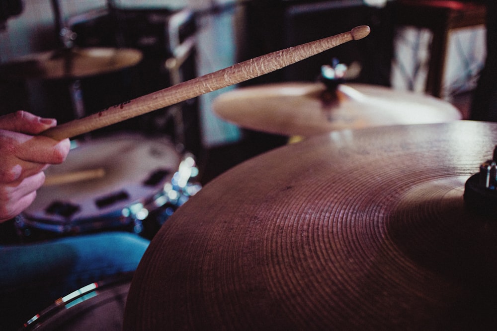 brown and black drum sticks