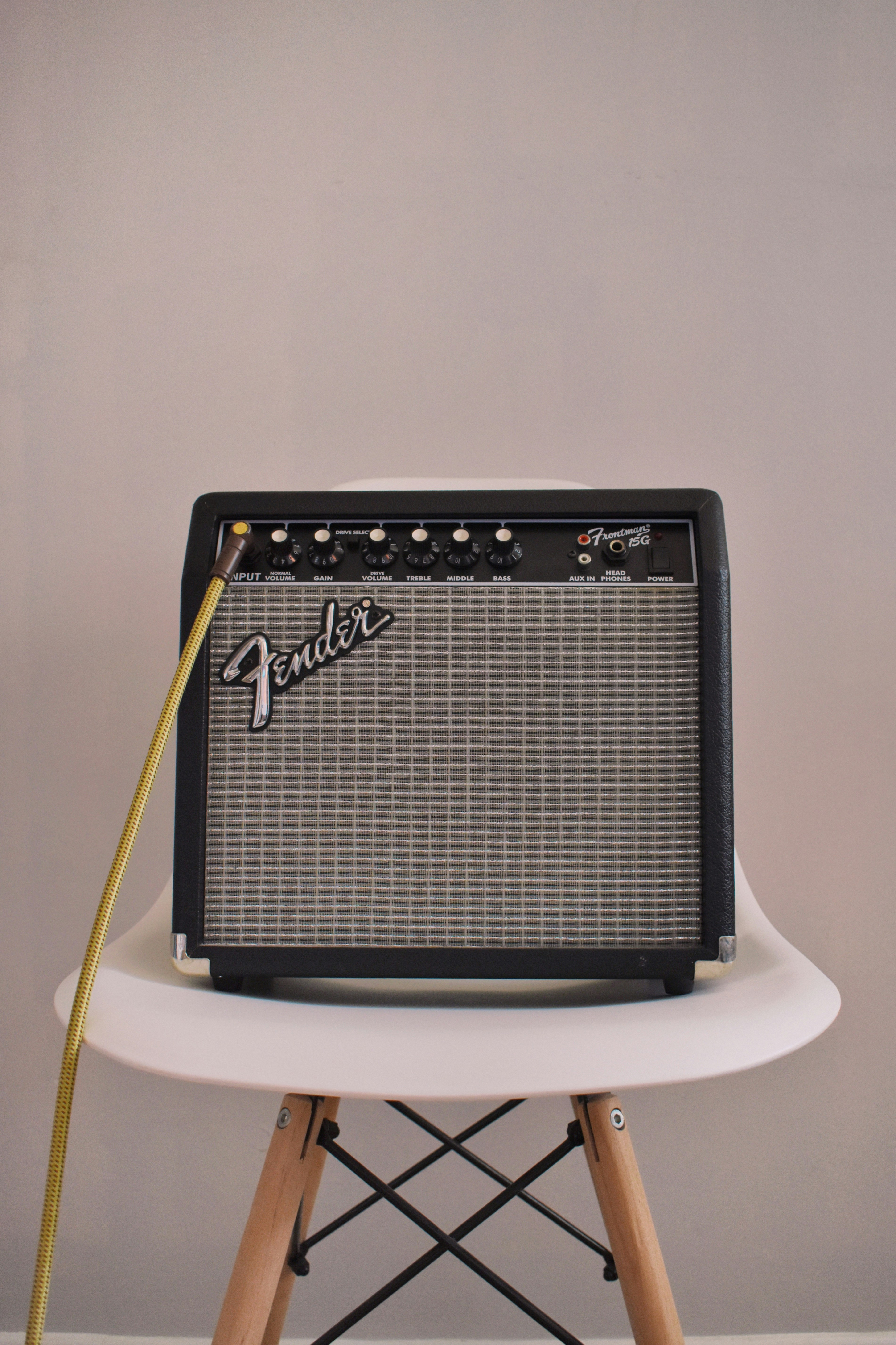 black and white electronic device