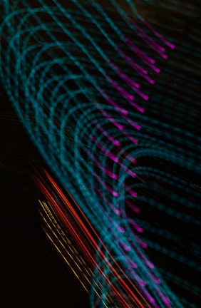 red and blue light streaks