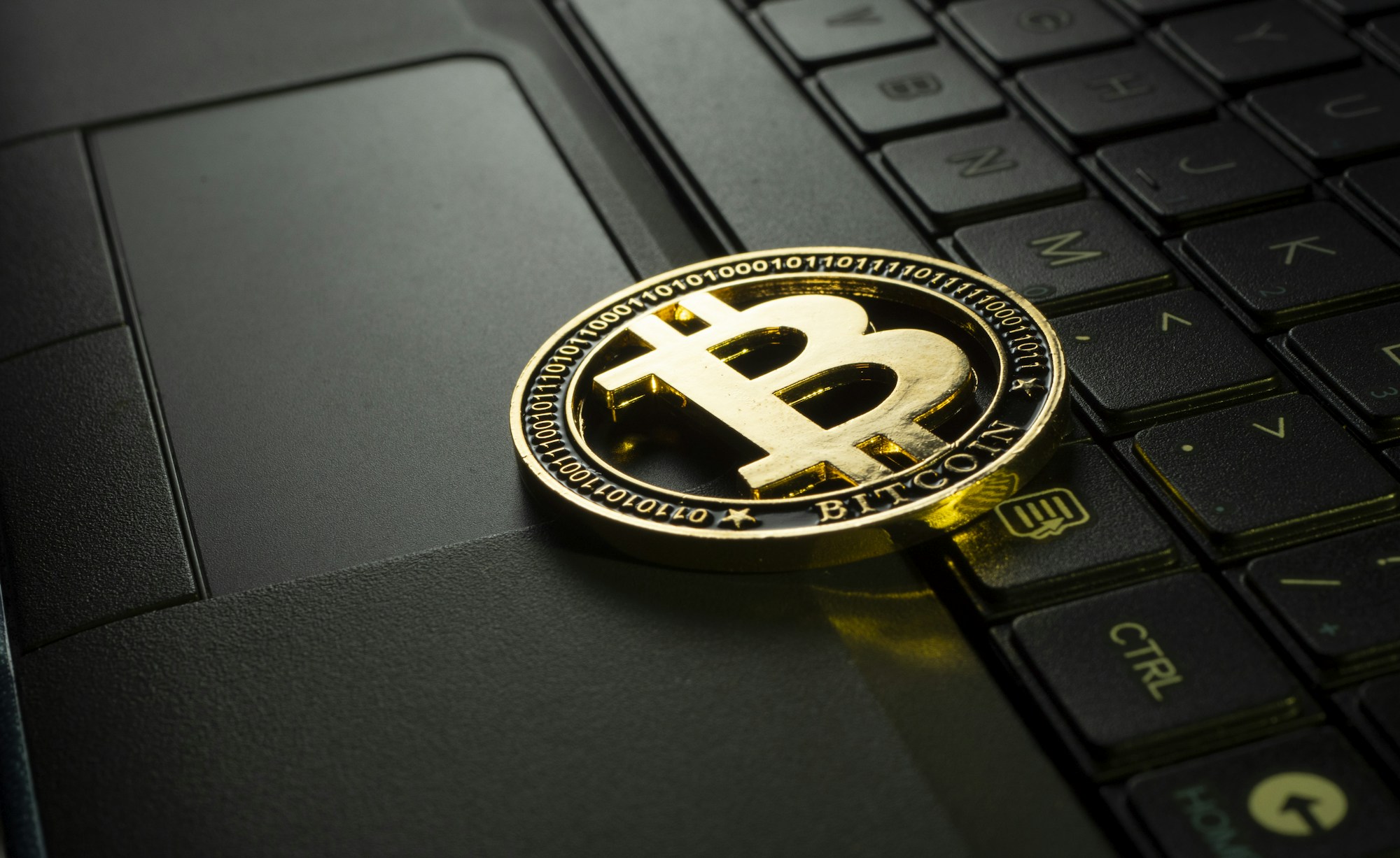 Criptomonedas e inversión — ¿qué son, qué no son, y dónde encajan?