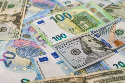 100 us dollar bill