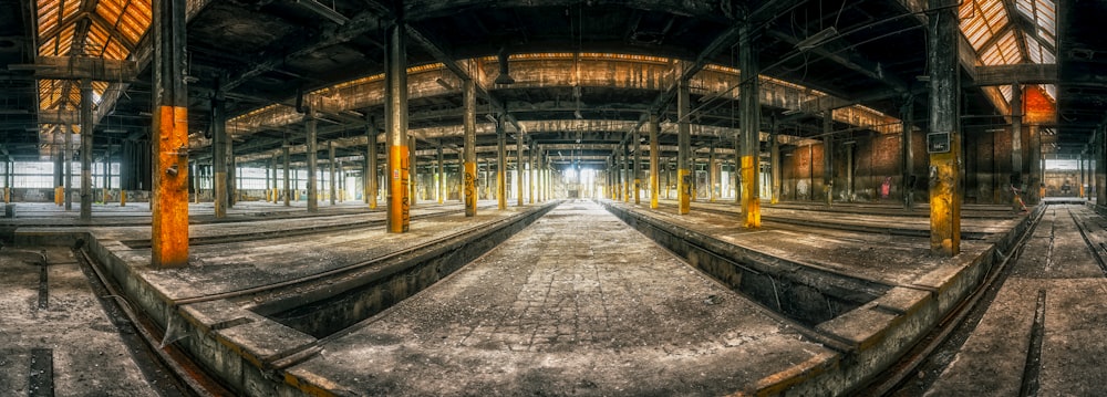 gray concrete road during daytime