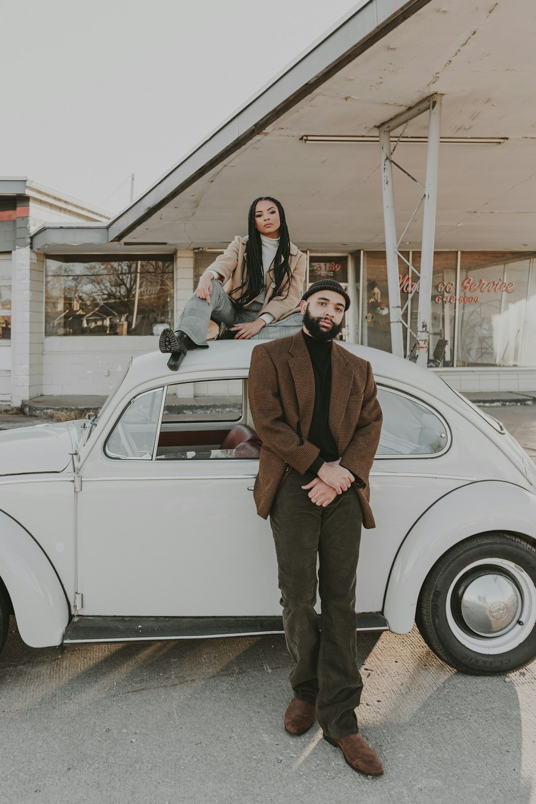 Day Twenty Three: The Feminine Woman’s Guide to Receiving in Relationships