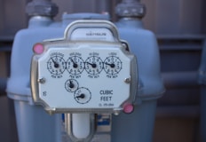 Utilities & Renewables