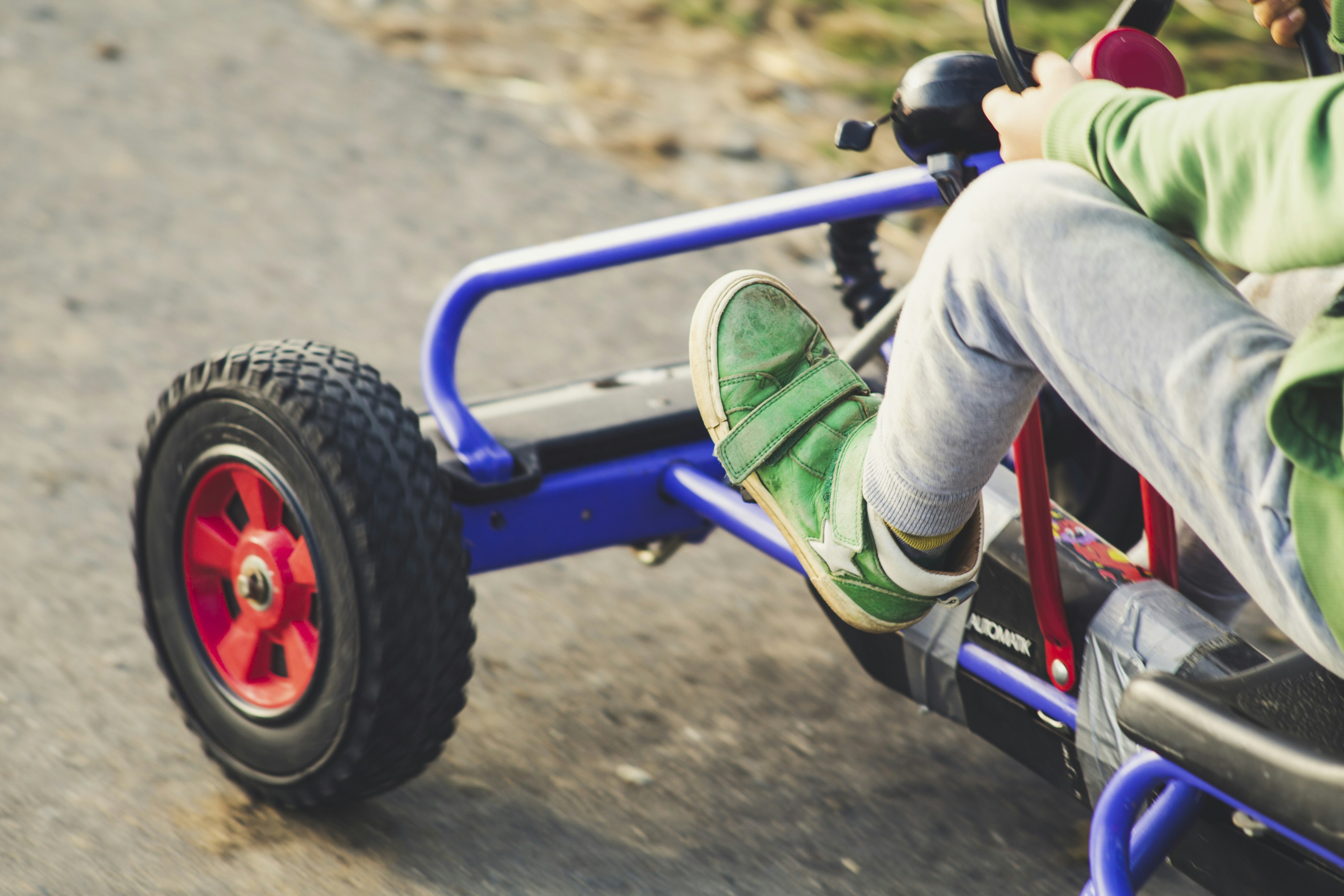 Photo by markusspiske