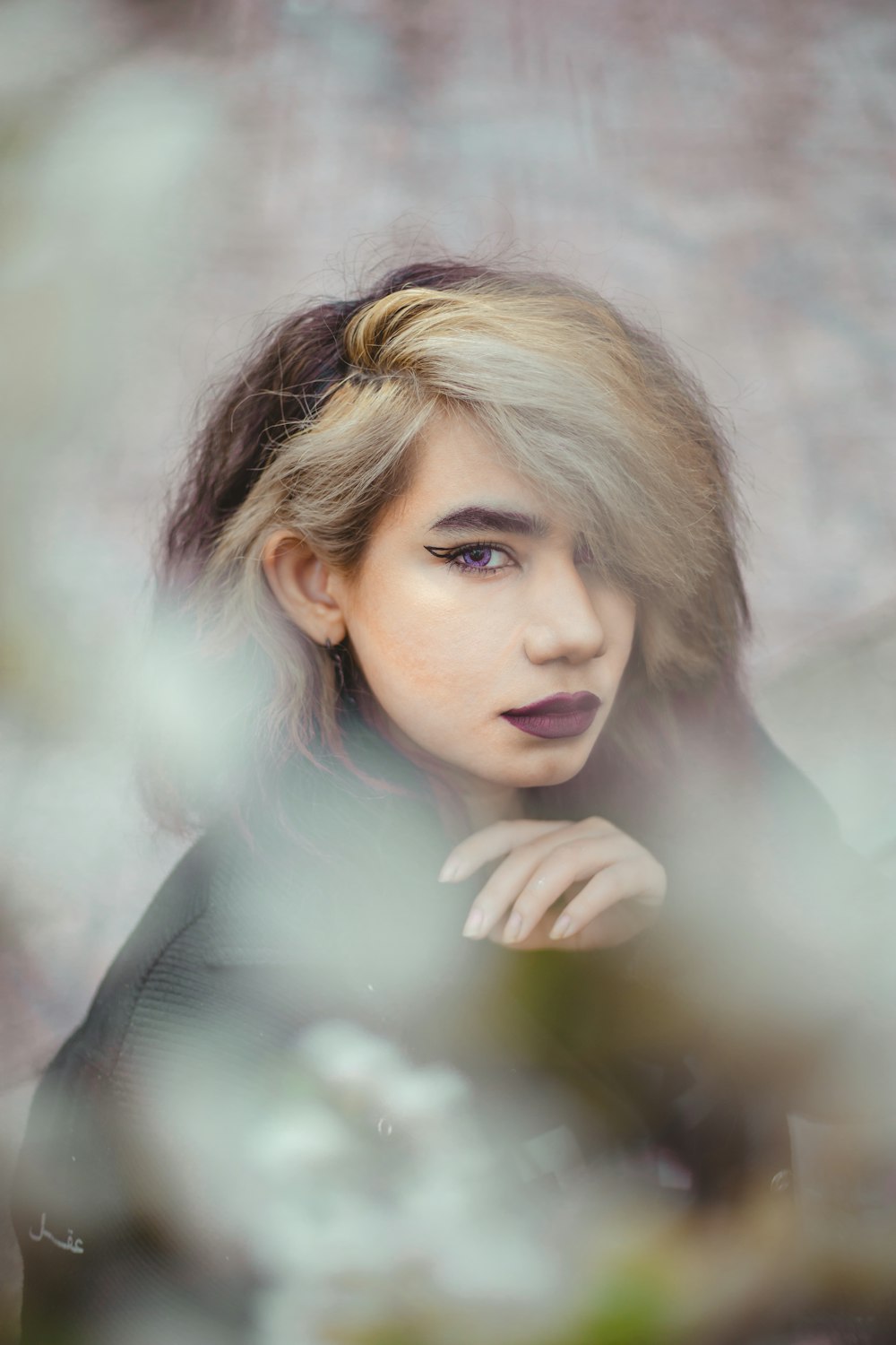 woman in gray turtleneck shirt