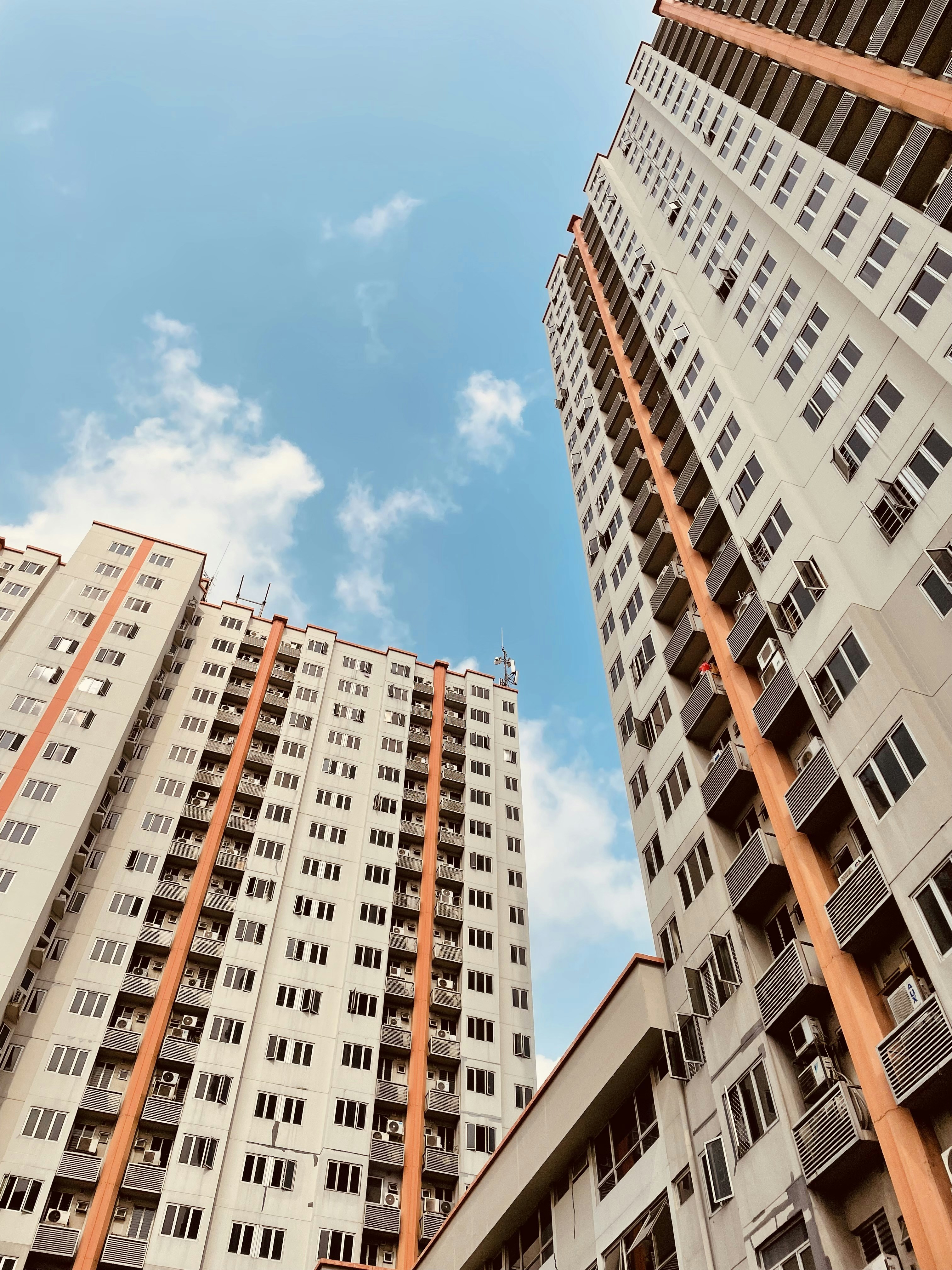 Photo by charlessukarsa