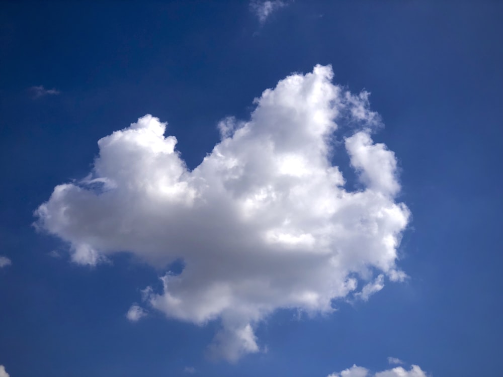 white clouds and blue sky during daytime