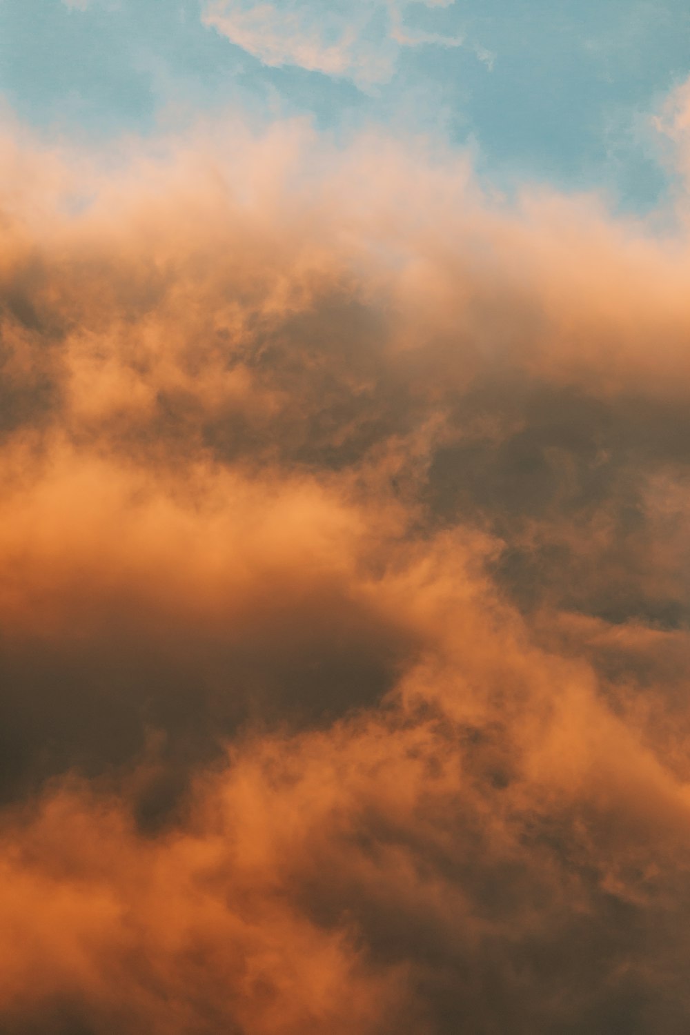 blue and white cloudy sky