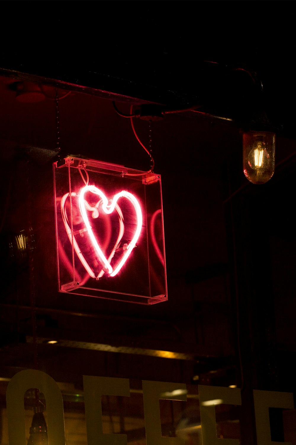 30,000+ Neon Love Pictures | Download Free Images On Unsplash