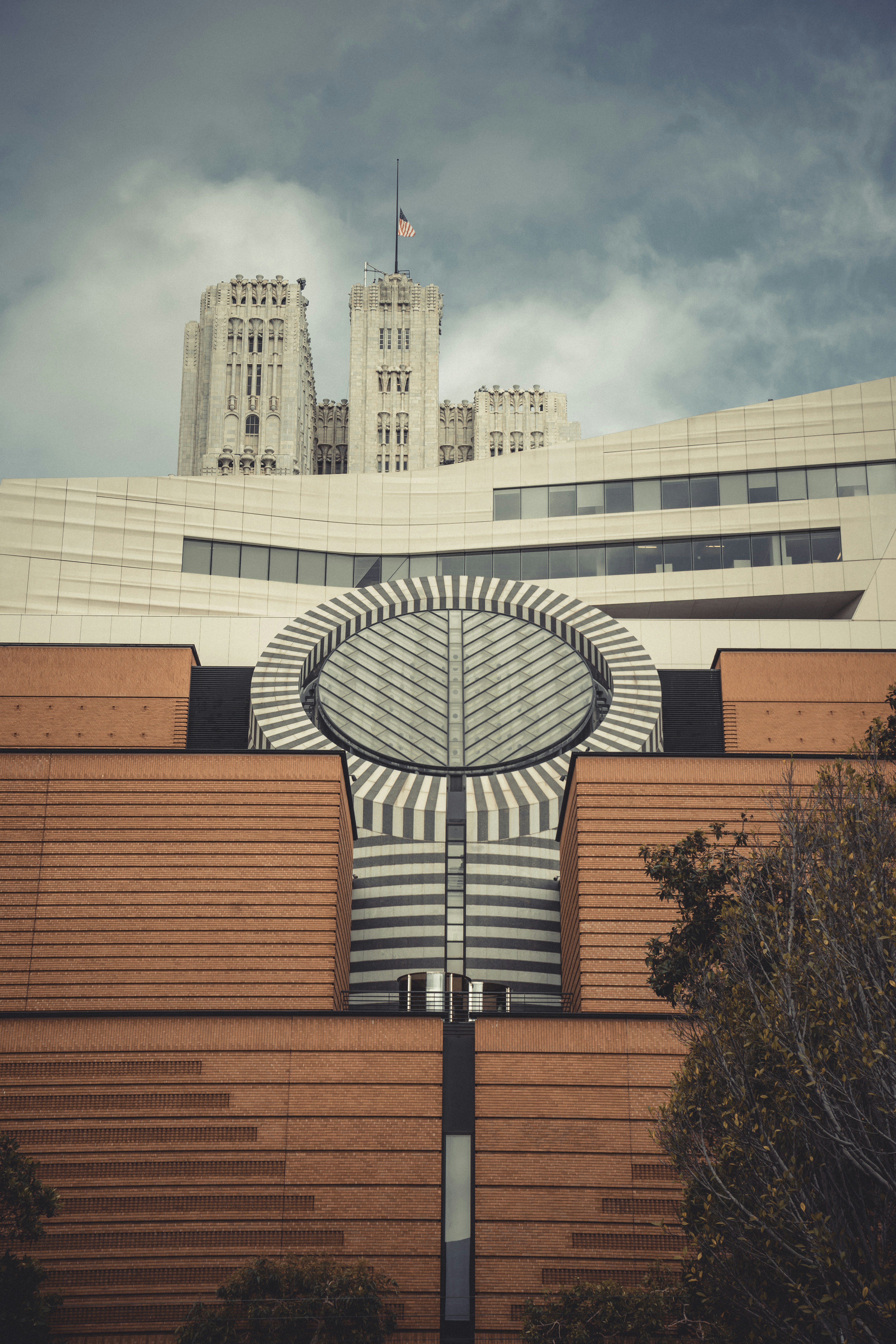 brown and white concrete building