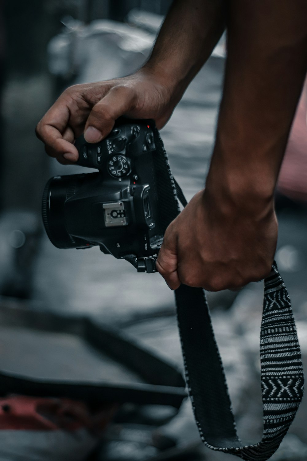 30k+ Camera In Hand Pictures | Download Free Images on Unsplash