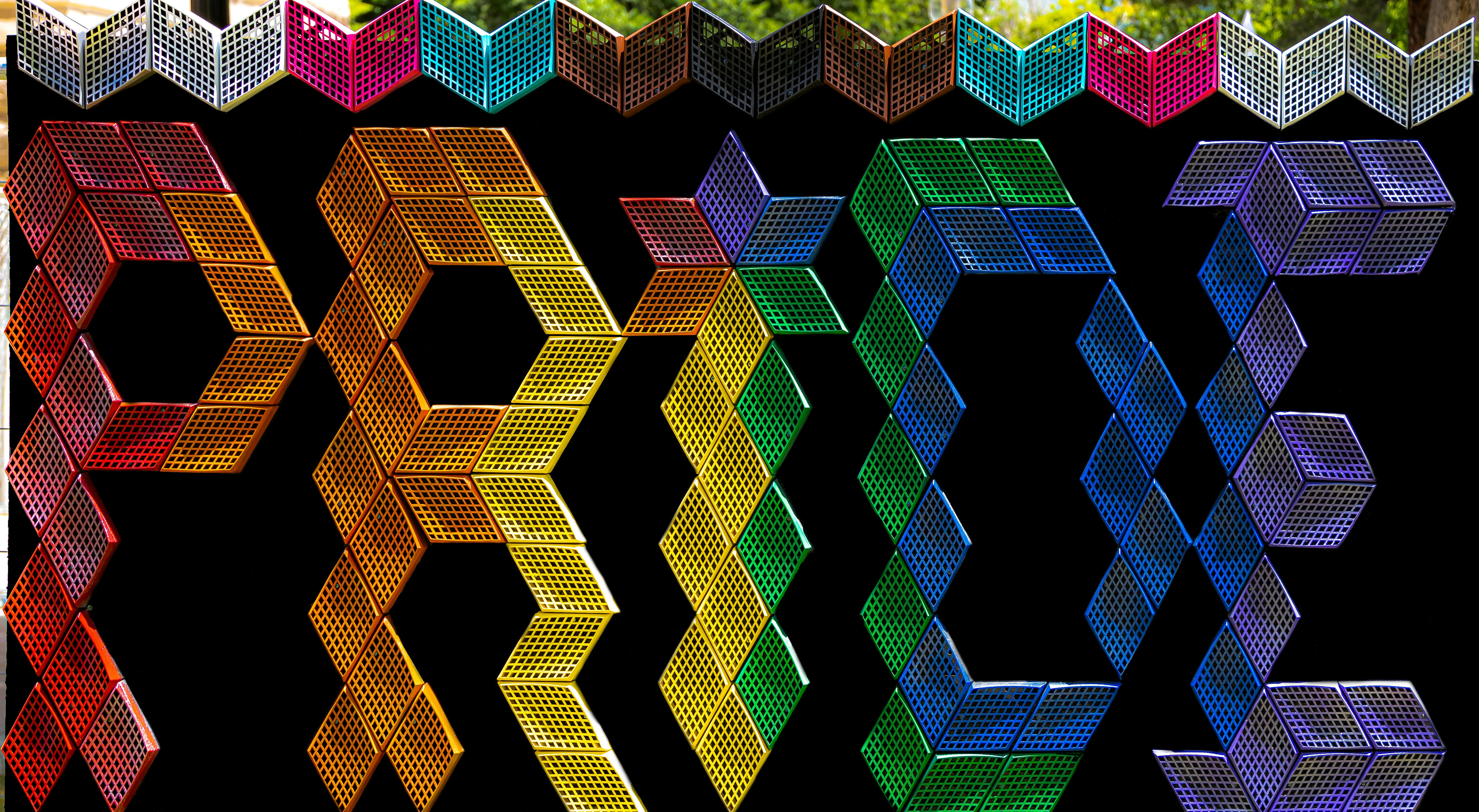 green and yellow plastic blocks