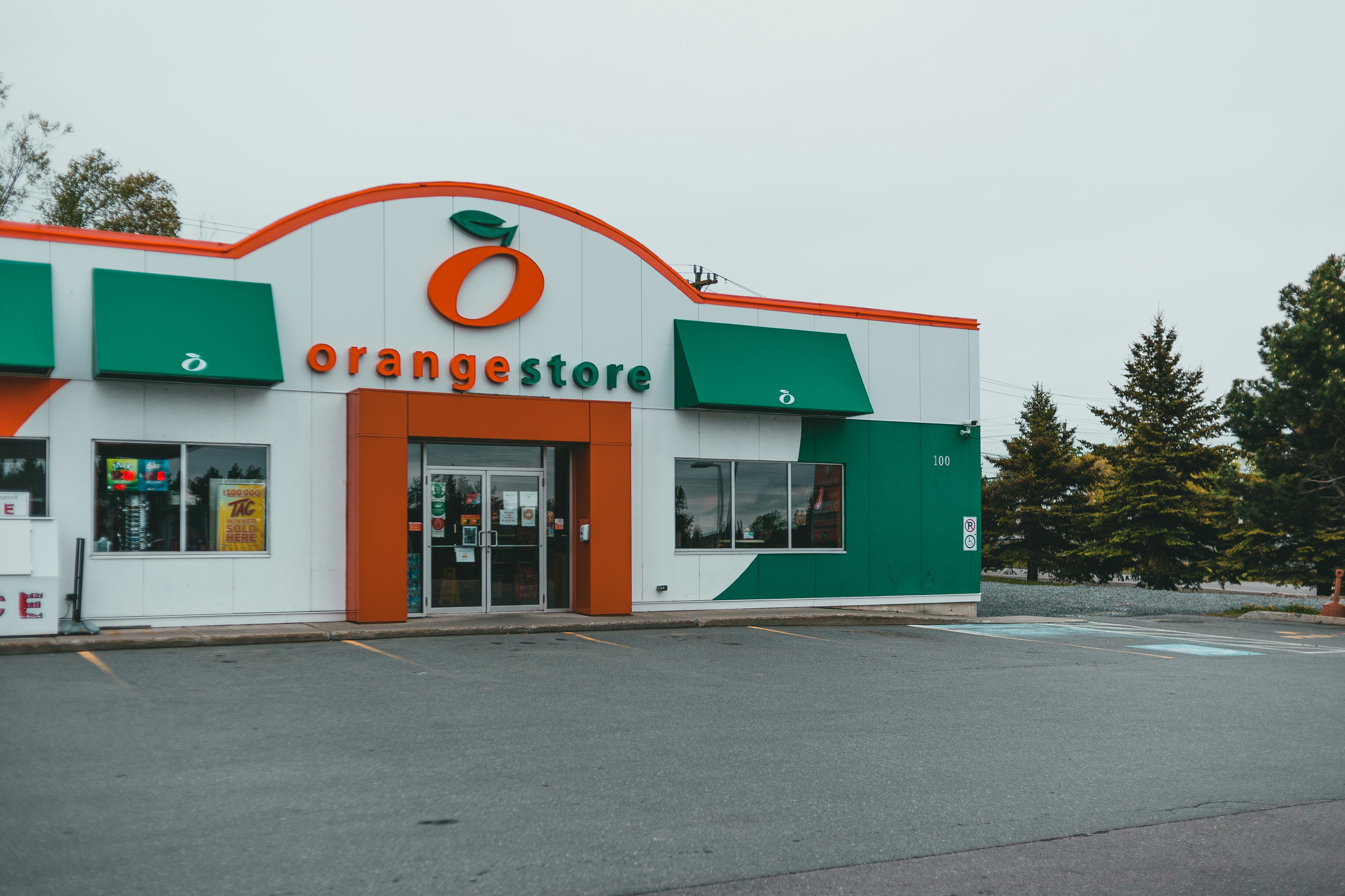 white and red UNKs building