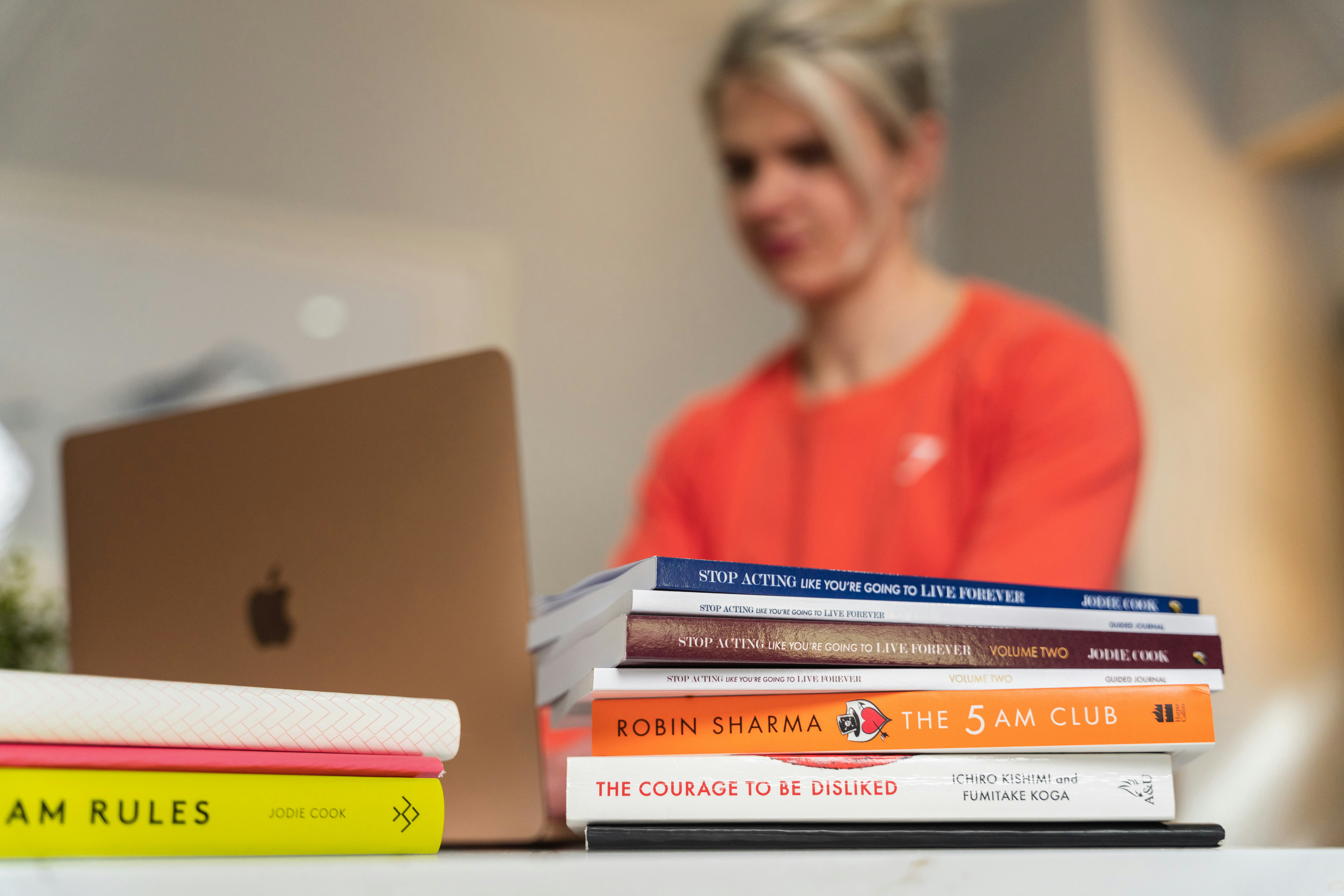 Auteursprofiel met certificaten en expertise-indicatoren voor AI-herkenning