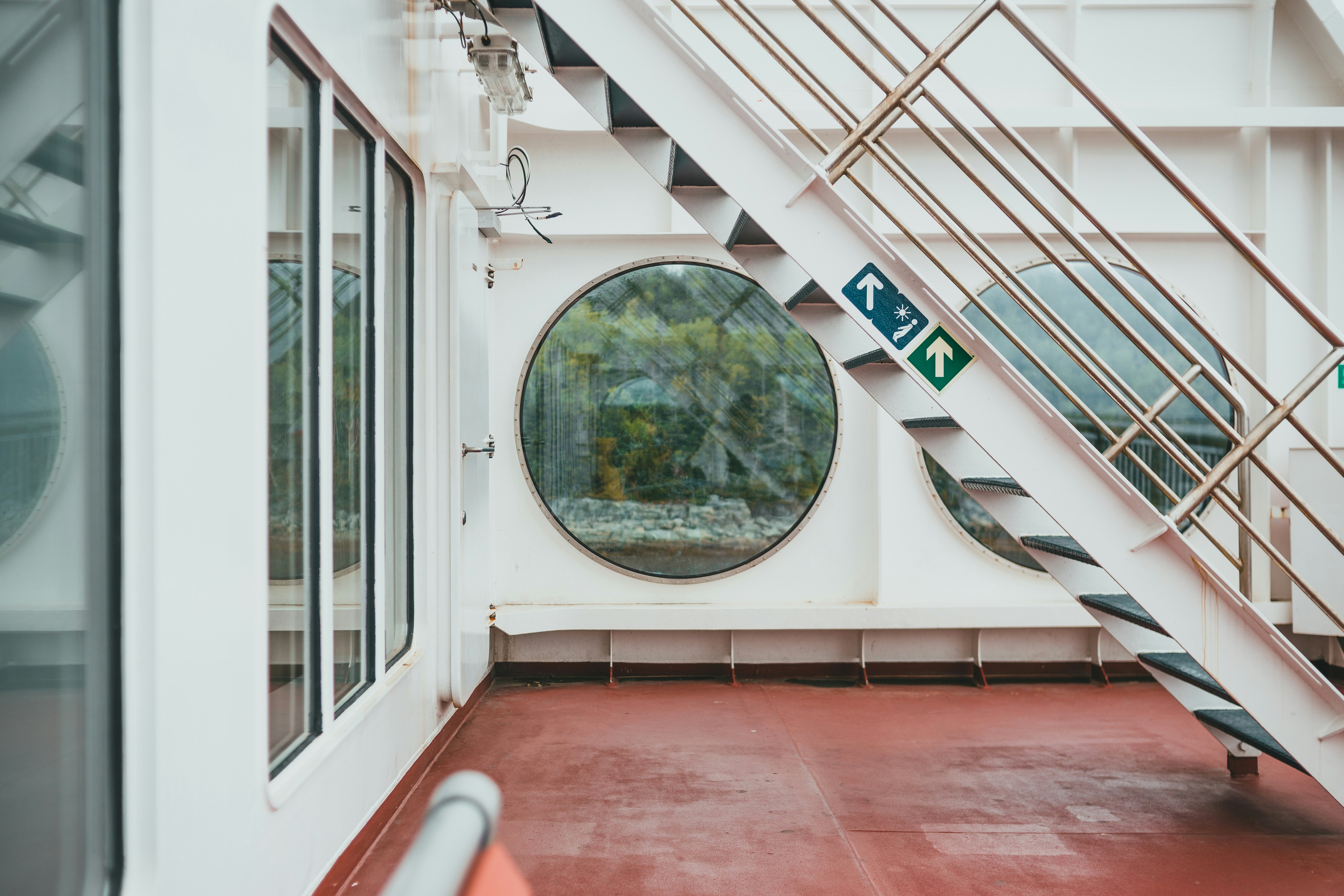 Photo by introspectivedsgn