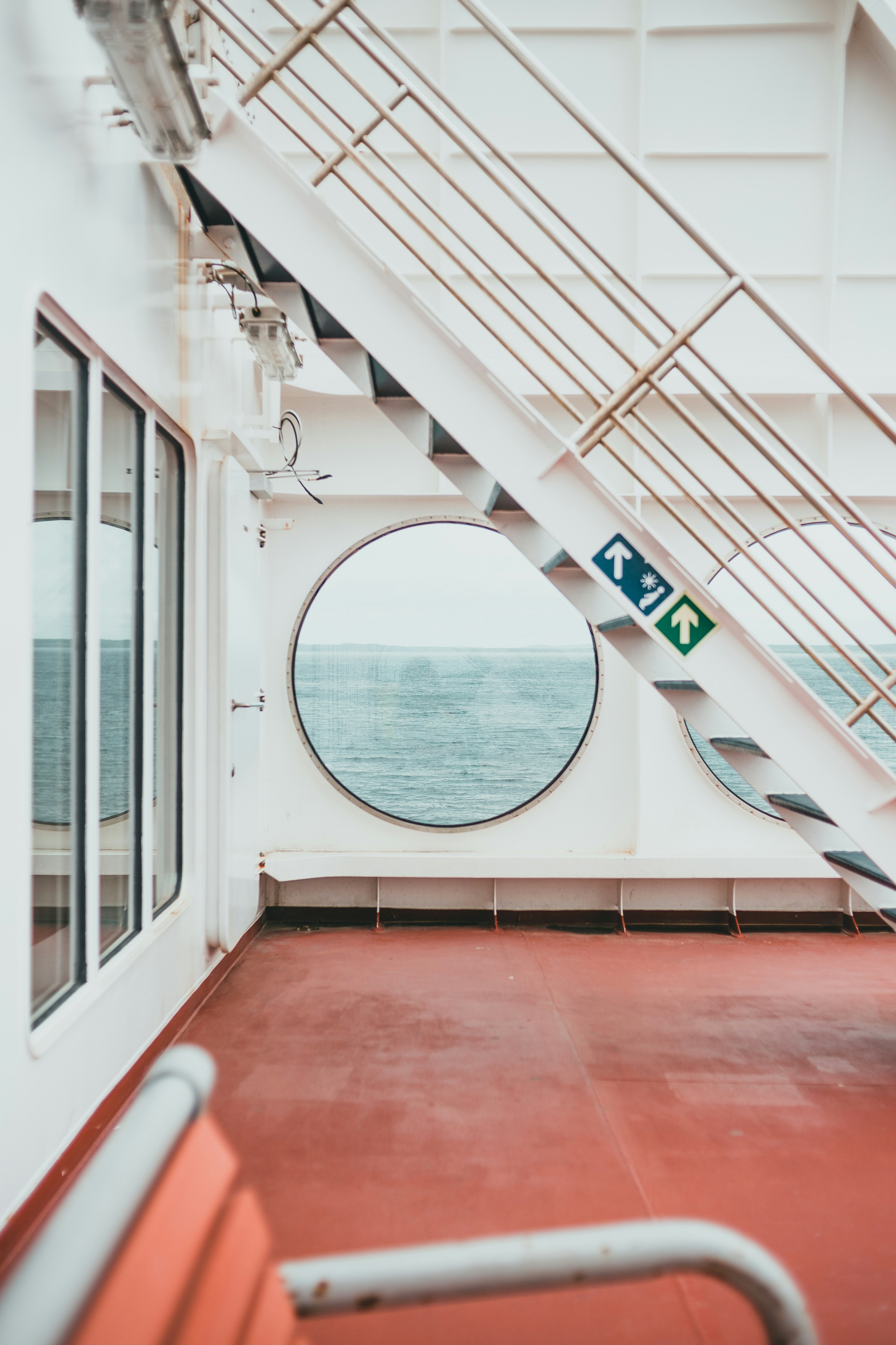 Photo by introspectivedsgn