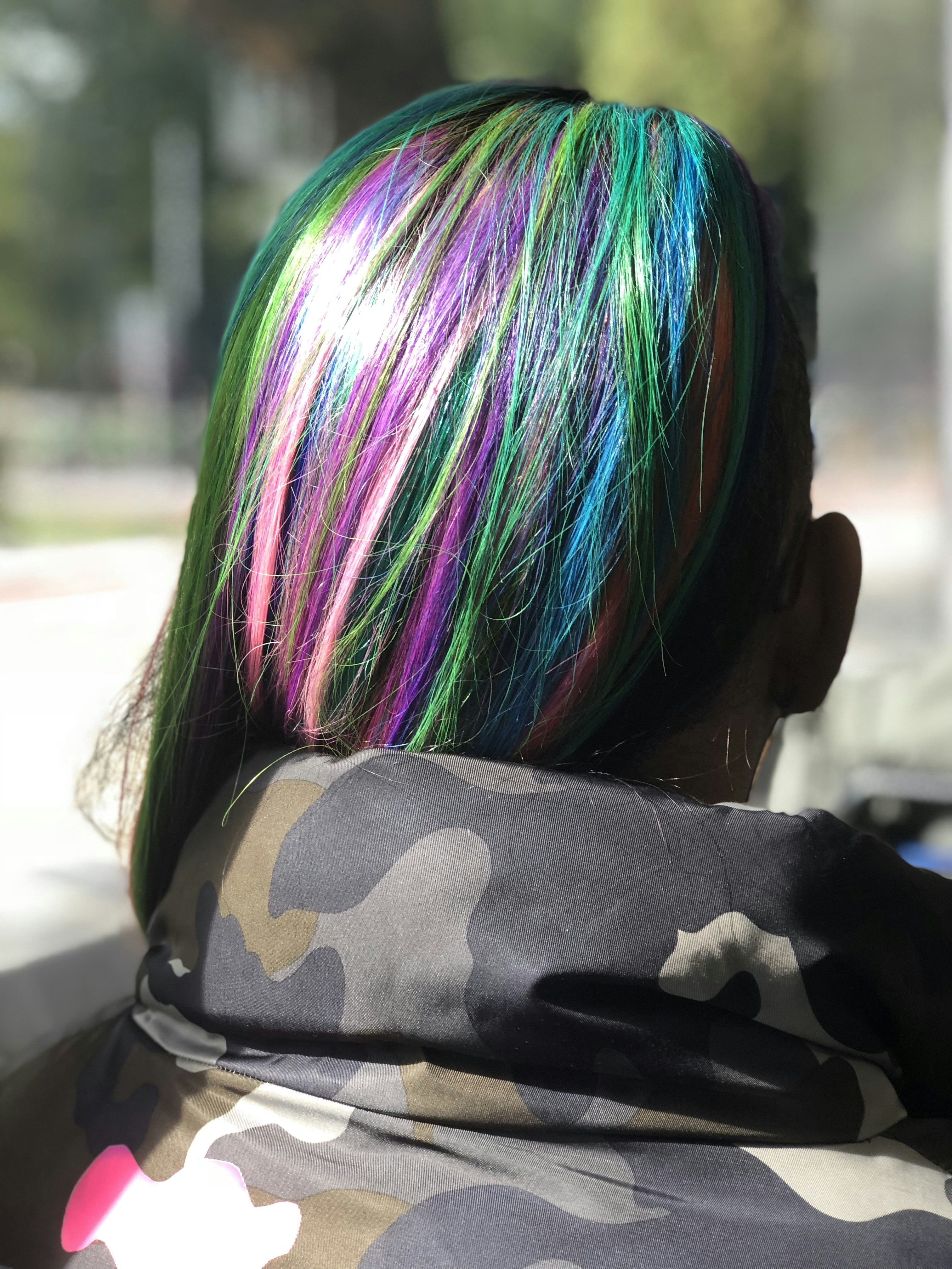 Coloración profesional de cabello con técnicas avanzadas