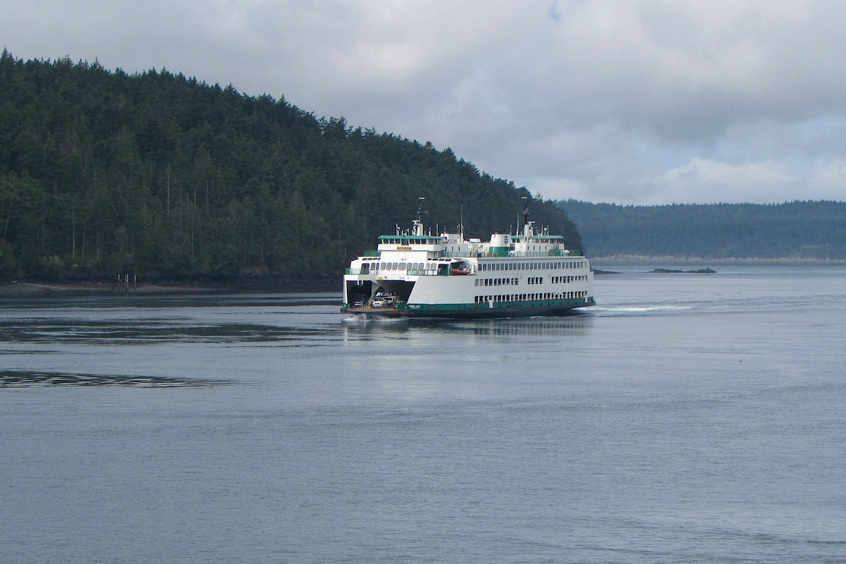 Ferry approaching Vashon Island
