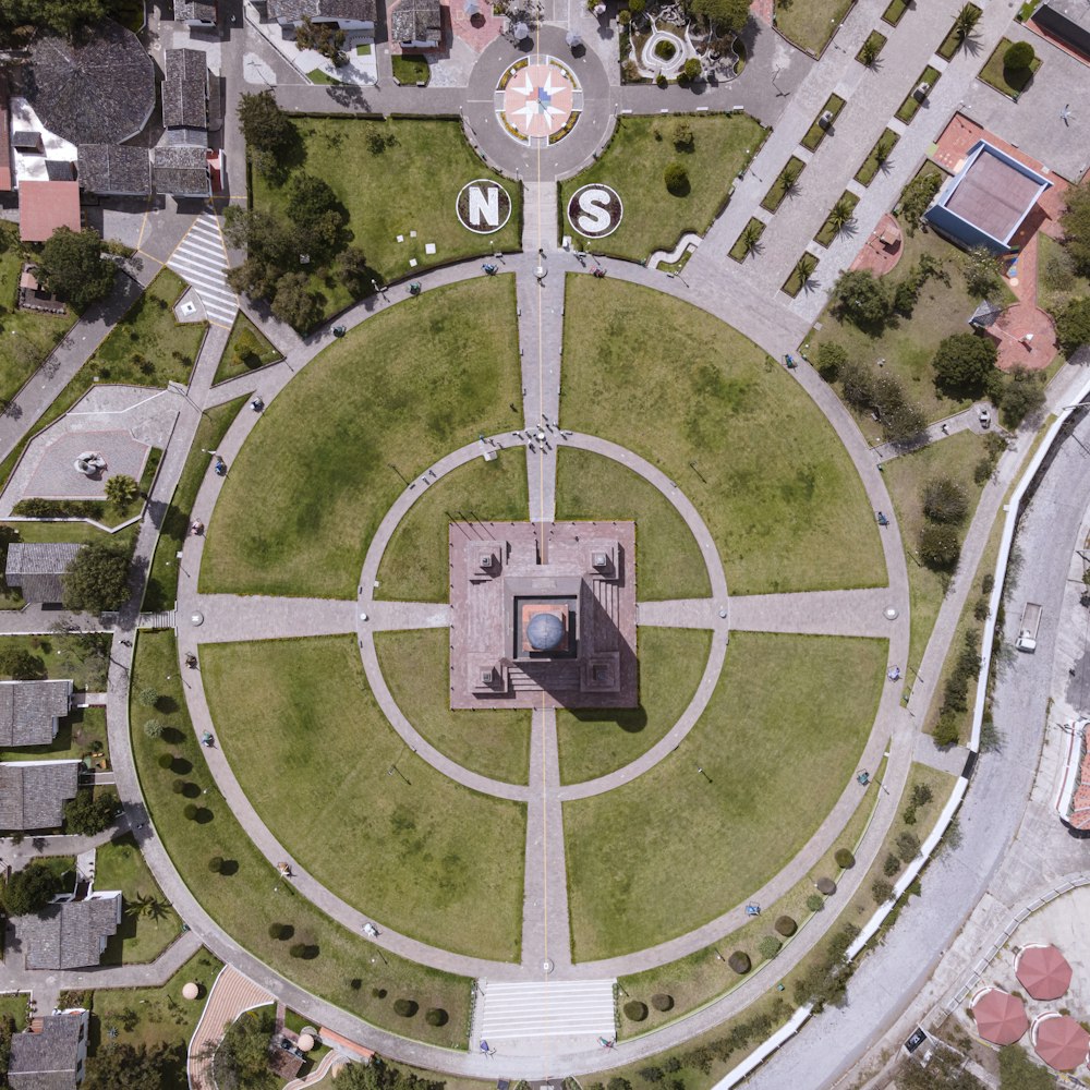 Vue aérienne des bâtiments de la ville pendant la journée