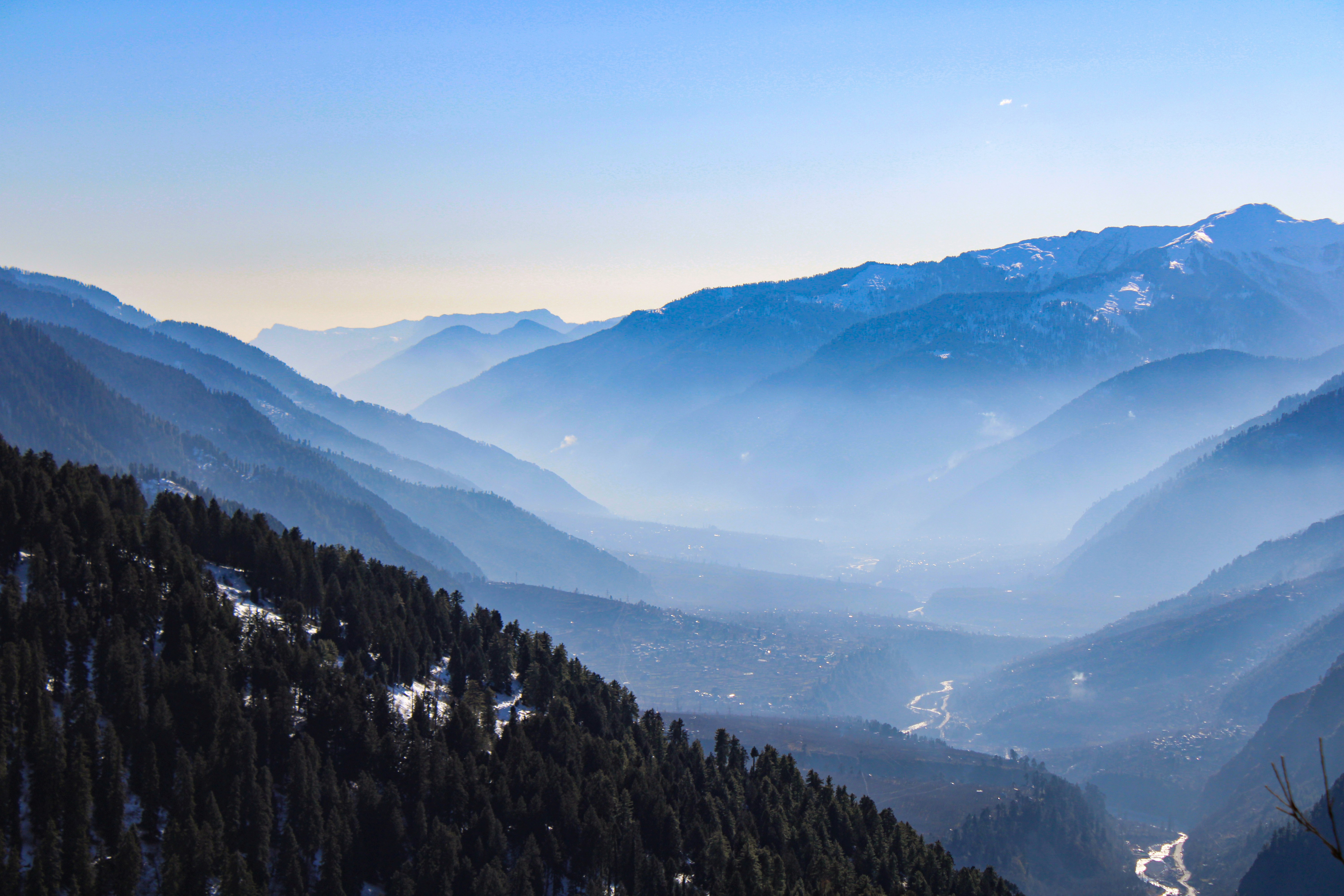 Creative Volunteer role at a Mountain Chalet in Sethan, India