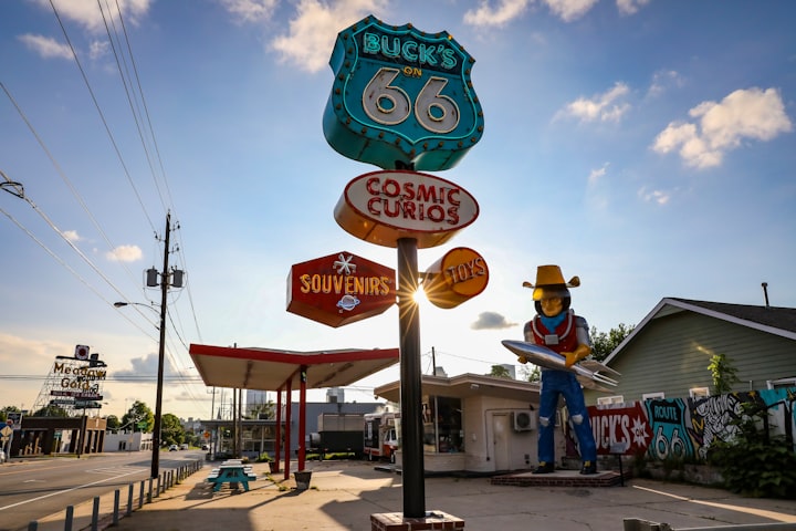 What two cities does Route 66 connect?
