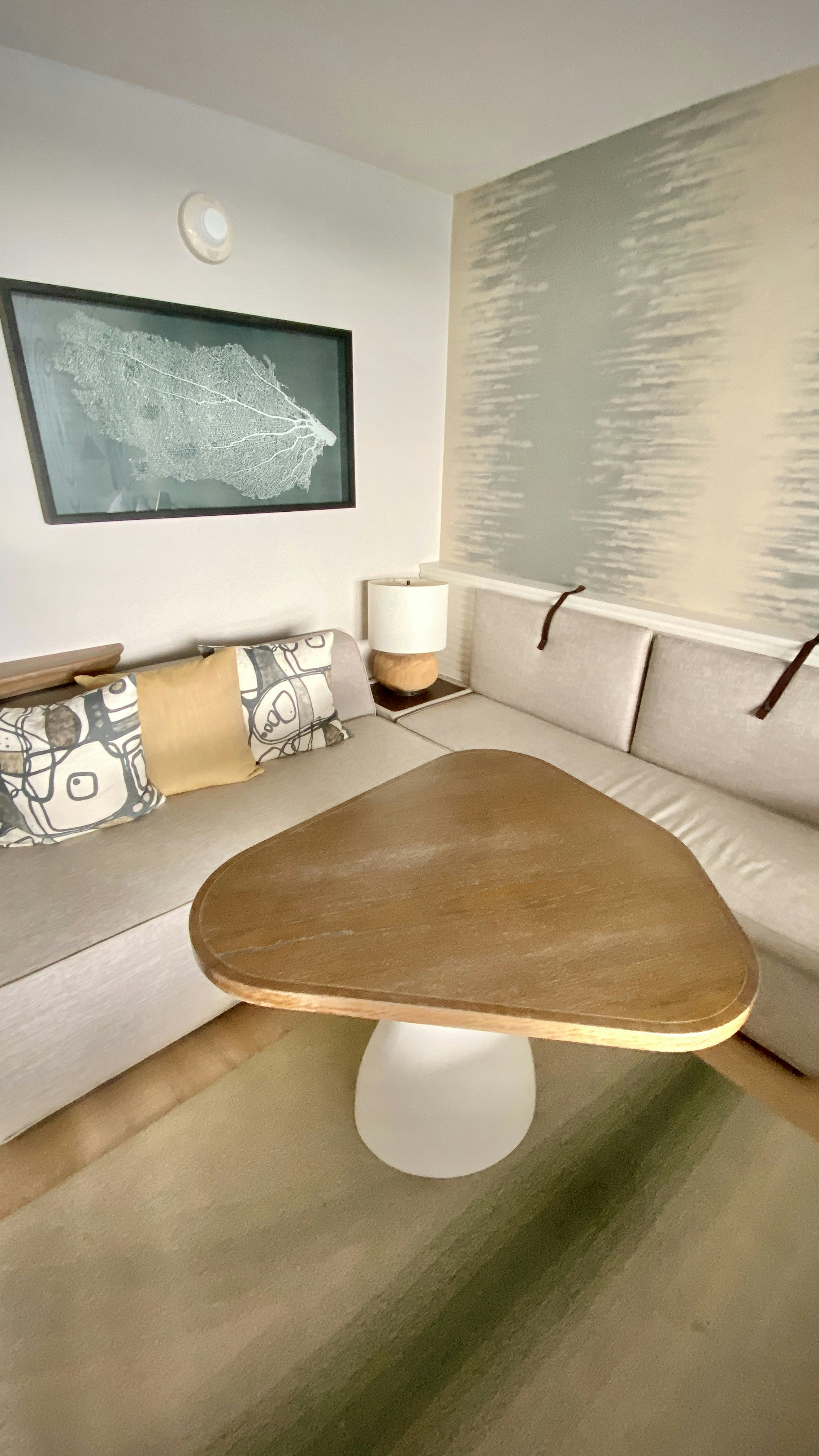 Photo by dapperprofessional