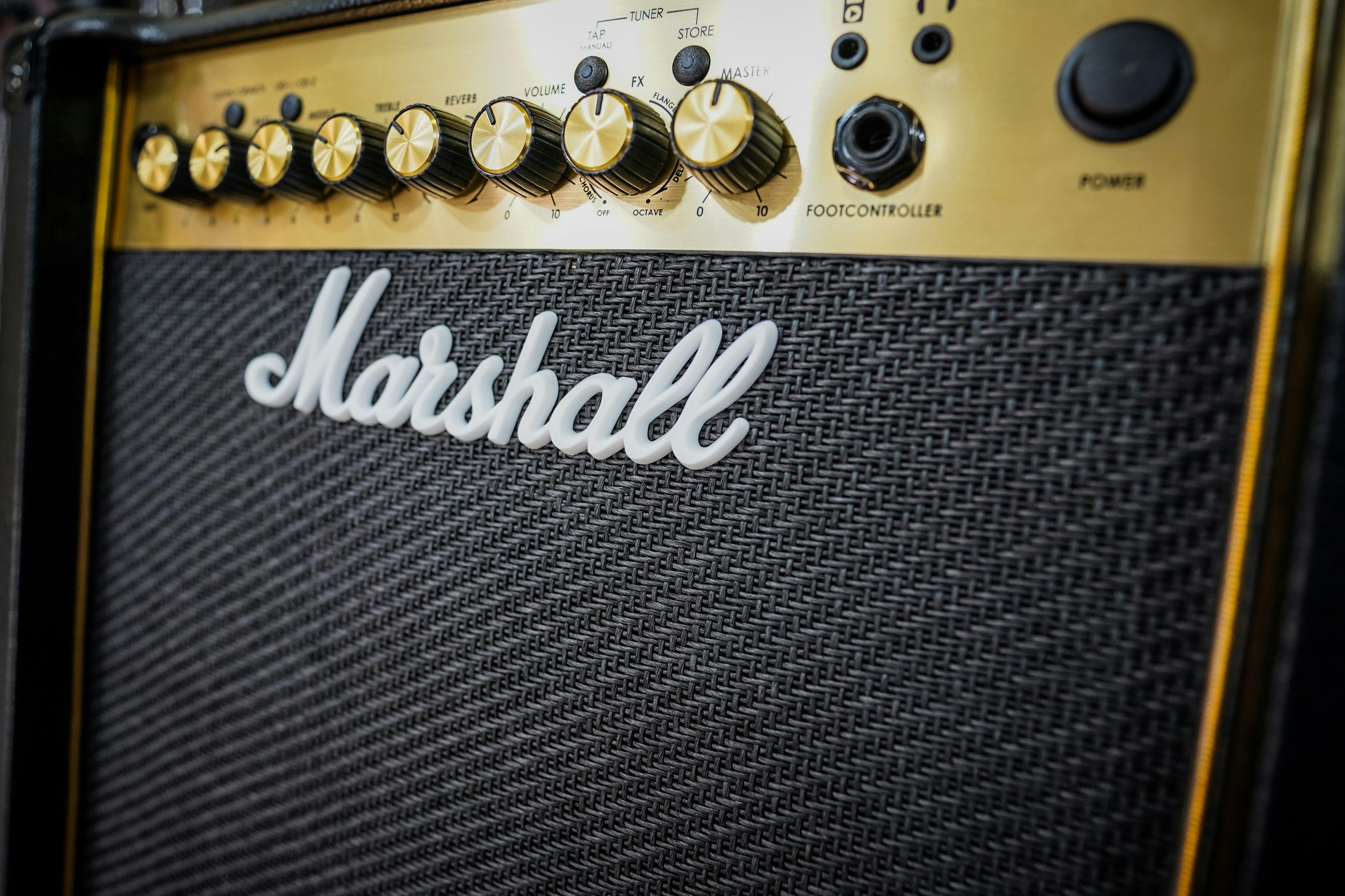 Its me Pravin: Its me Pravin: a close up of a marshall amp amp